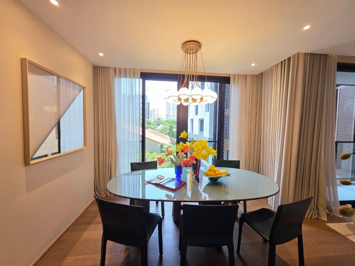 For SaleCondoSukhumvit, Asoke, Thonglor : Via 34 (Sukhumvit 34): 2bed 2bath 125.13sqm. from 34 million Am: 0656199198