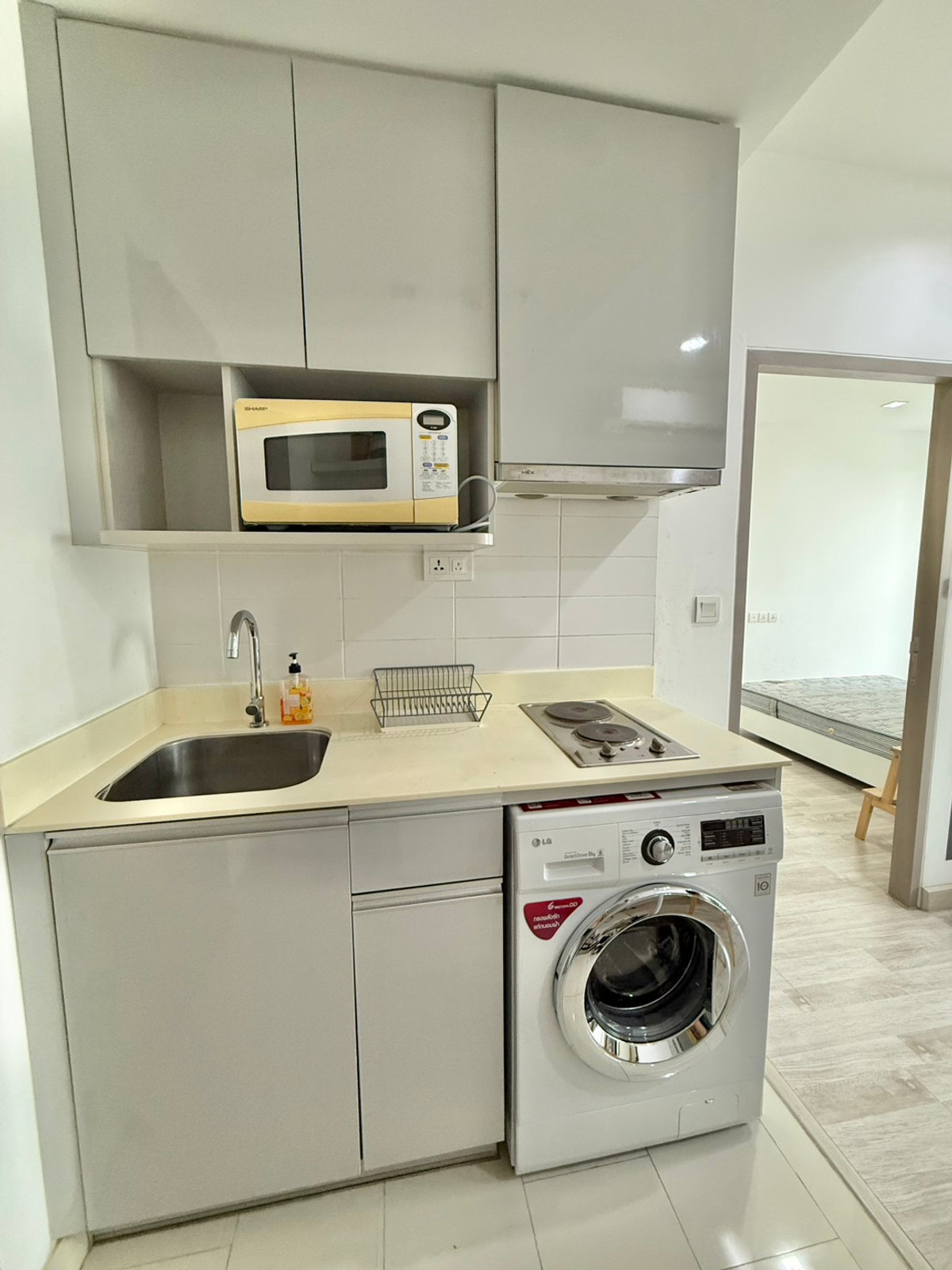 For RentCondoOnnut, Udomsuk : OMG1358  [ Ideo Mobi Sukhumvit 81 ]  Nice 1 Bedroom for RENT 31-Mar-26