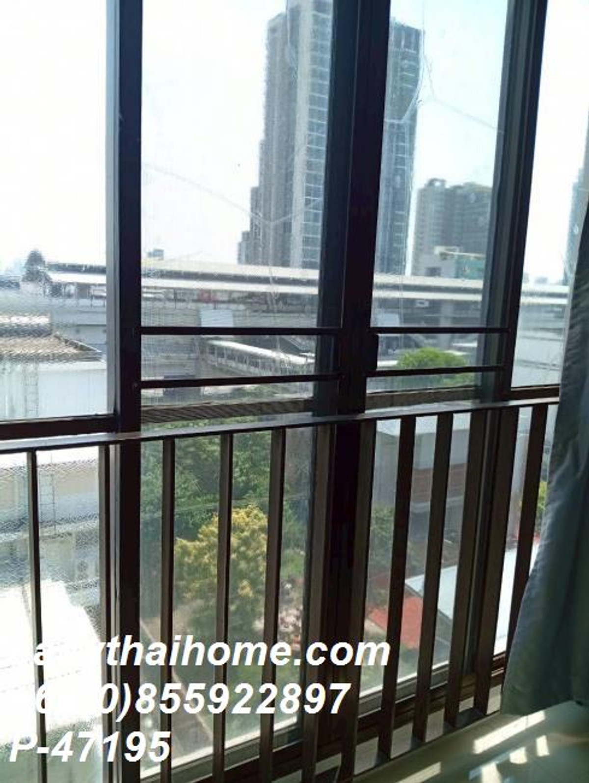 For RentCondoWongwianyai, Charoennakor : P-47195 IDEO Blucove Sathorn: Stunning City View 1-Bedroom for Rent Near Wongwian Yai  BTS  - 12,000 THB Line Id: @easythaihome 085-592-2897