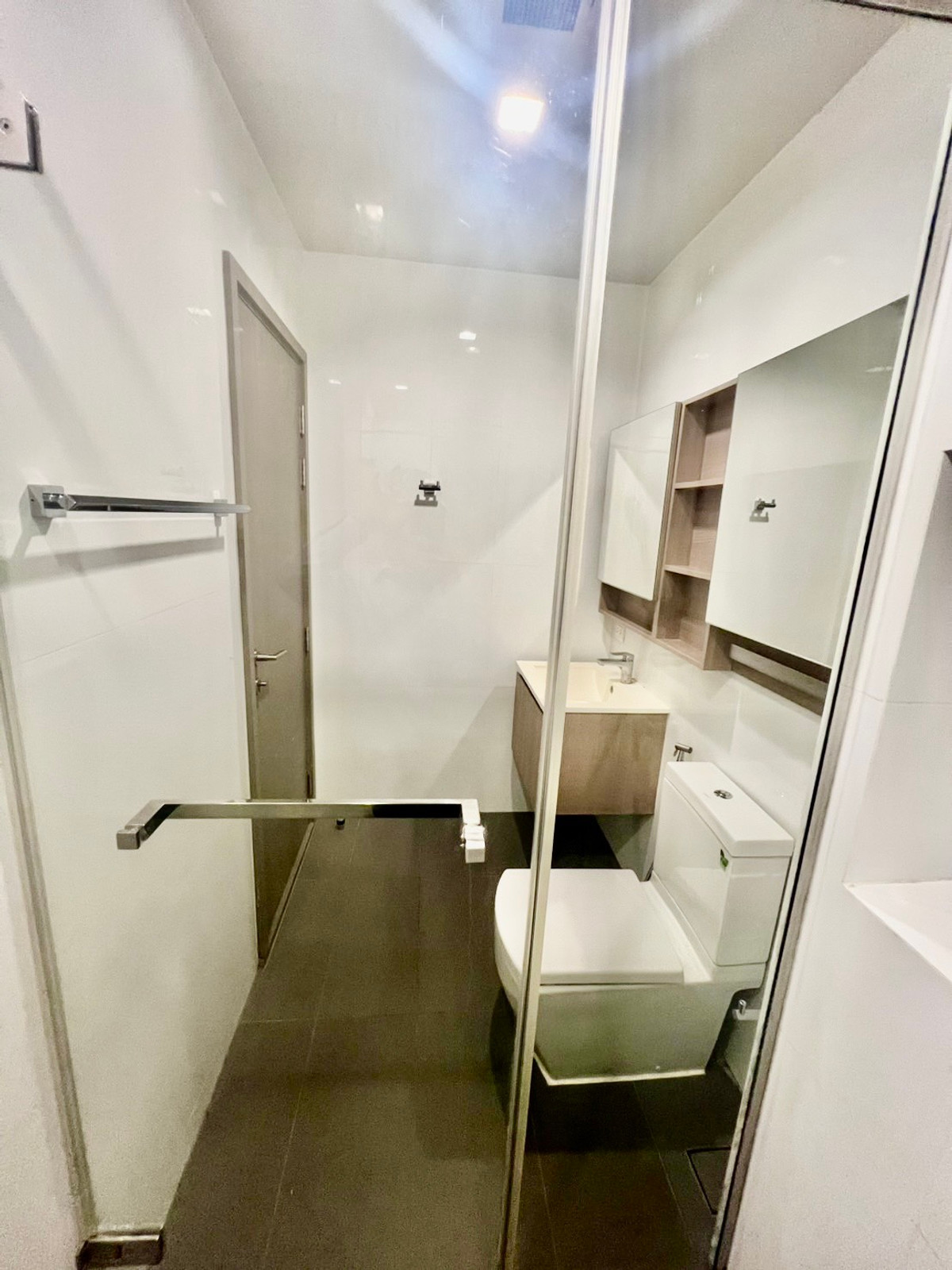 ให้เช่าคอนโดบางซื่อ วงศ์สว่าง เตาปูน : 🏙️ ให้เช่าคอนโด The Line วงศ์สว่าง ชั้นสูง วิวสวยมาก! 🔥 ห้องสวย แต่งครบ พร้อมอยู่ วิวสะพานพระราม 7