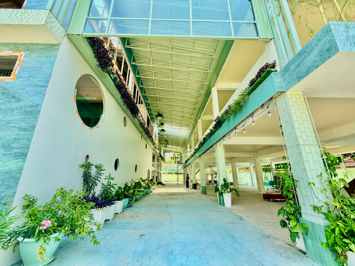 For RentOfficeRattanathibet, Sanambinna : 📢 [For Rent] Prime Office & Warehouse Complex – Rewadee Soi 7, near Nonthaburi Government Center! 🏢✨  Spacious area with versatile functions, perfect for a modern office, warehouse, or distribution center.