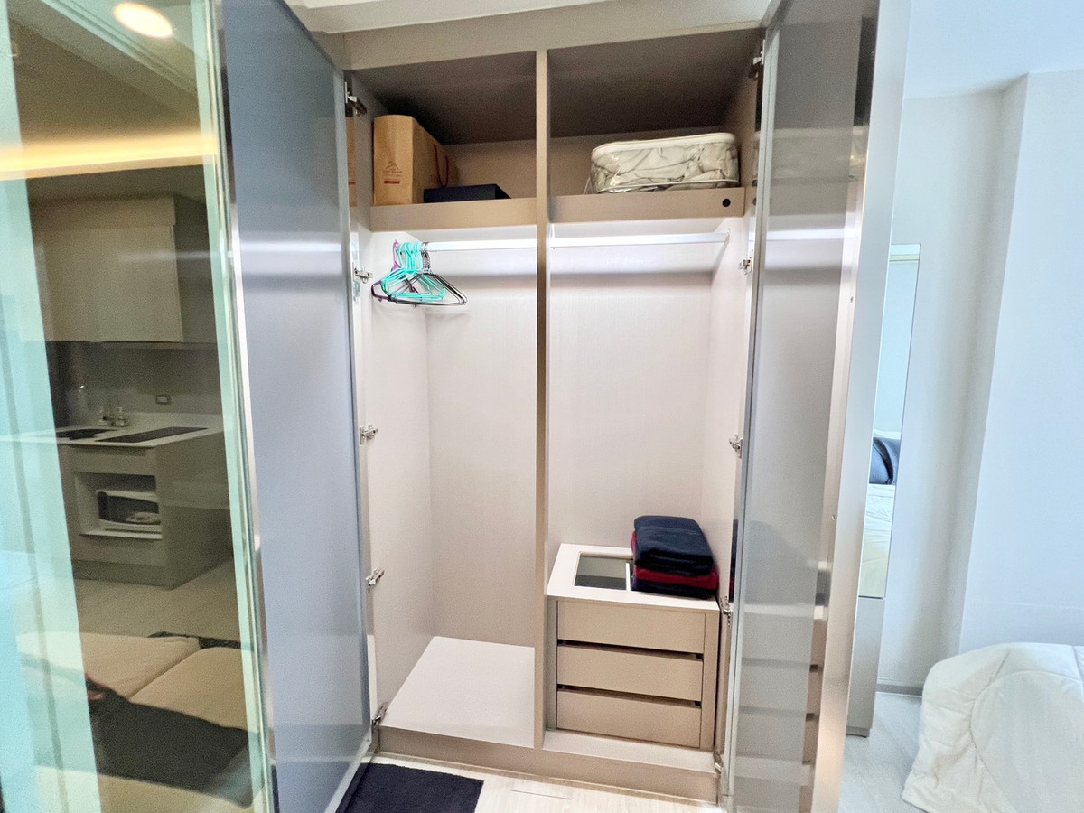 For RentCondoSukhumvit, Asoke, Thonglor : For Rent 🔥 Vtara Sukhumvit 36 ​​🔥 Fully Furnished and Equipped with Appliances. Near BTS Thonglor.