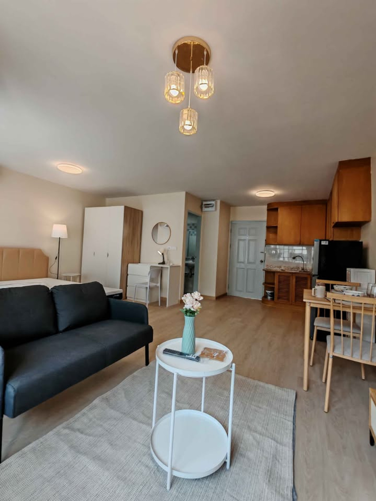 ให้เช่าคอนโดบางนา แบริ่ง ลาซาล : ✨ ให้เช่าคอนโด เดอะ พาร์คแลนด์ บางนา (The Parkland Bangna) 37 ตร.ม. รีโนเวทใหม่ ห้องสวย เฟอร์ครบ พร้อมอยู่