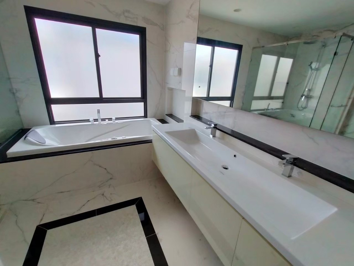 ขายบ้านแจ้งวัฒนะ เมืองทอง : ขายบ้านเดี่ยว บ้านใหม่ เศรษฐสิริ แจ้งวัฒนะ-ประชาชื่น 2 หลังมุม ทิศใต้