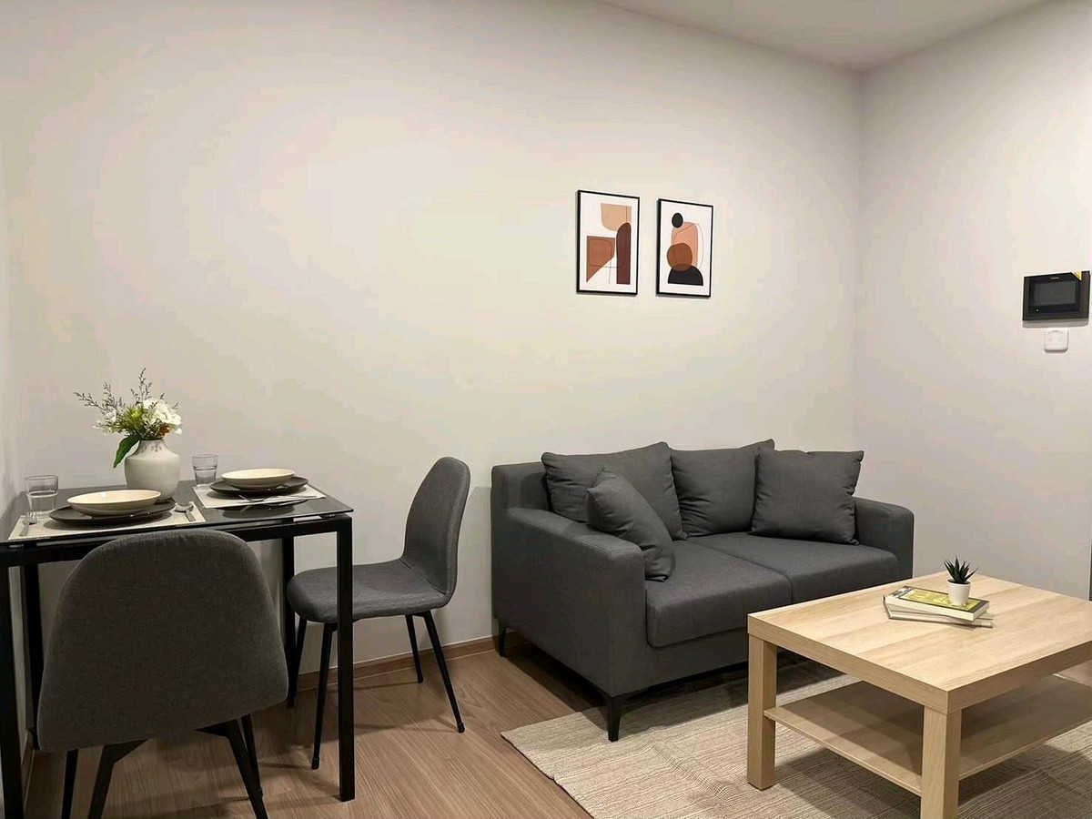 For RentCondoPinklao, Charansanitwong : 🔹Condo For Rent | Chewathai Pinklao | FL.9 |  30 Sq.m. | 1 Bed - 1 Bath | 14,000 THB.