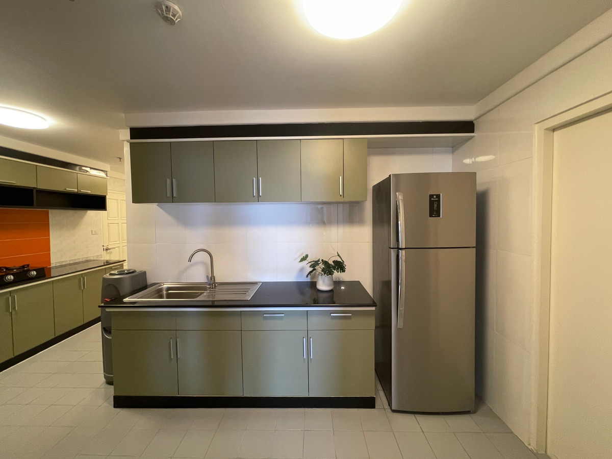 For RentCondoSukhumvit, Asoke, Thonglor : 🔥 Condo for Rent – Fifty Fifth Tower Thonglor | 3 Bedrooms 223 SQ.M. | Near BTS Thonglor