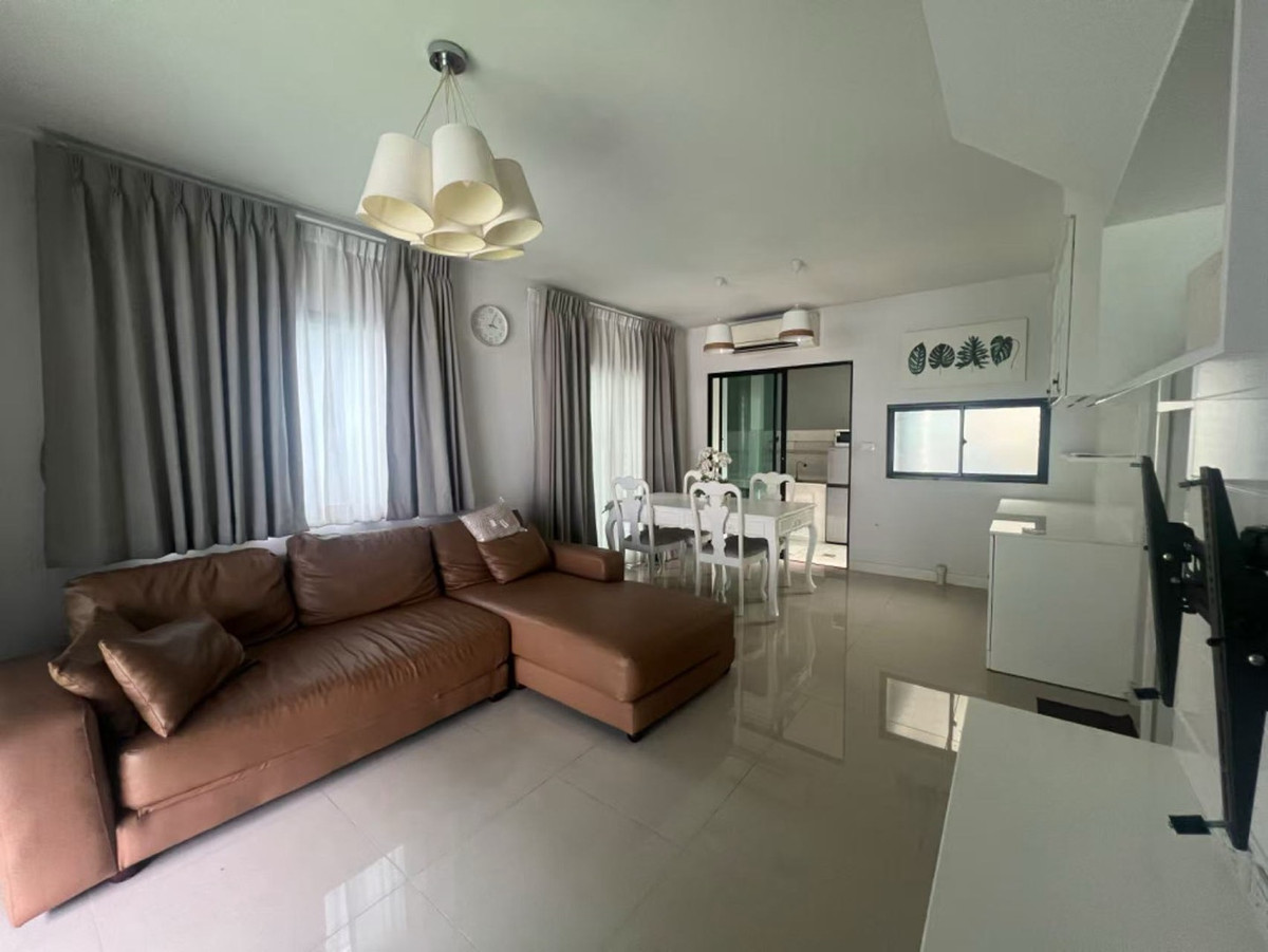 ให้เช่าทาวน์โฮมลาดกระบัง สุวรรณภูมิ : บ้านกลางเมือง พระราม9-อ่อนนุช ให้เช่า