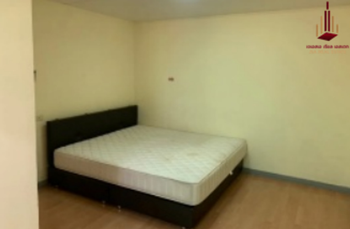 For SaleCondoLadprao101, Happy Land, The Mall Bang Kapi : ✨ For Sale: LUMPINI CENTER LADPRAO 111 Condo ✨ 💰 Only 2,200,000 THB