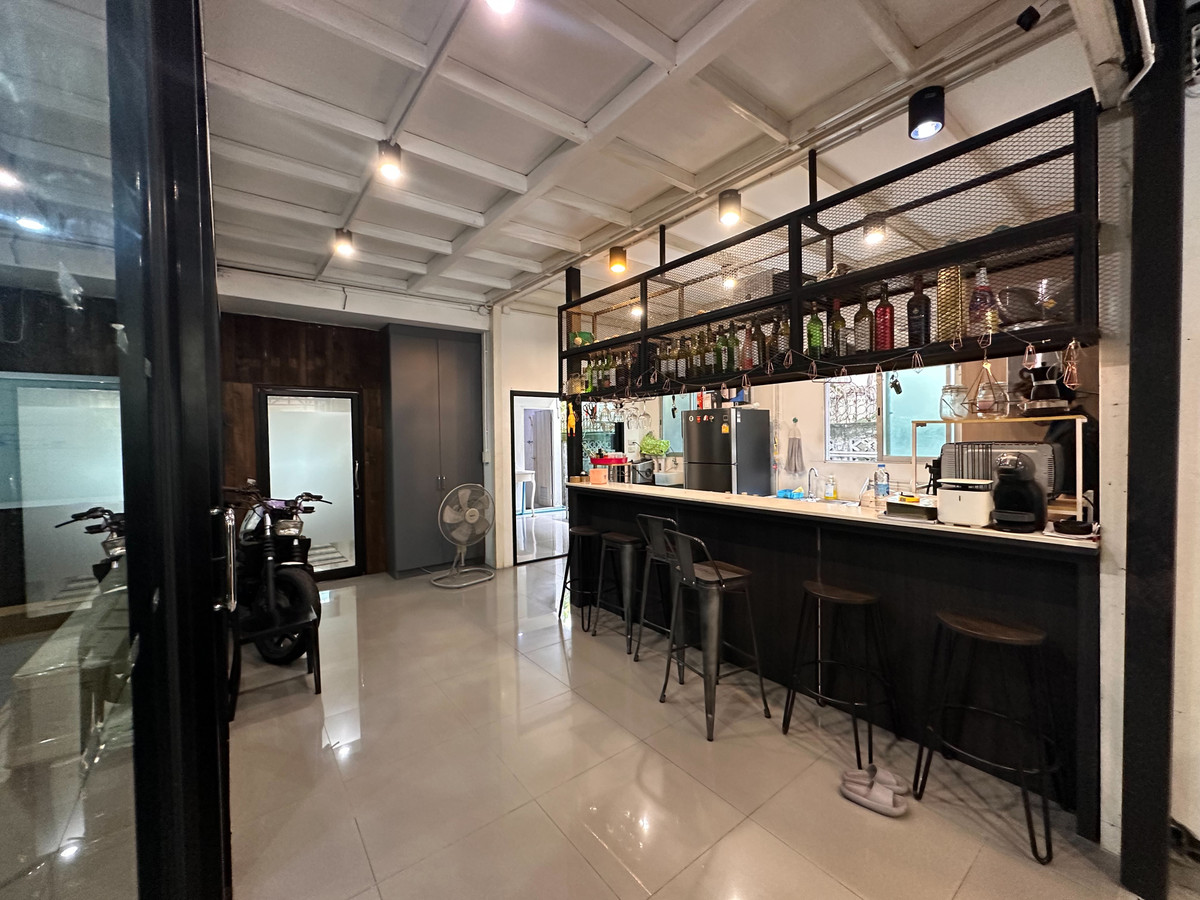 ขายที่ดินโชคชัย4 ลาดพร้าว71 : ที่ดิน ซอยลาดพร้าว 94 / 52 ตร.ว. (ขาย), Land Soi Lat Phrao 94 / 52 Sq.wah (FOR SALE) TPM374