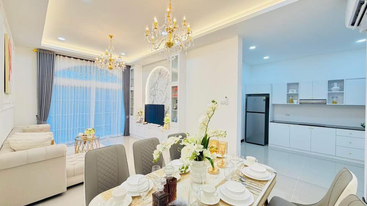 For SaleHousePattaya, Bangsaen, Chonburi : Classic Home 4 / 3 Bedrooms (For Sale), Classic Home 4 / 3 Bedrooms (FOR SALE) BEWN138