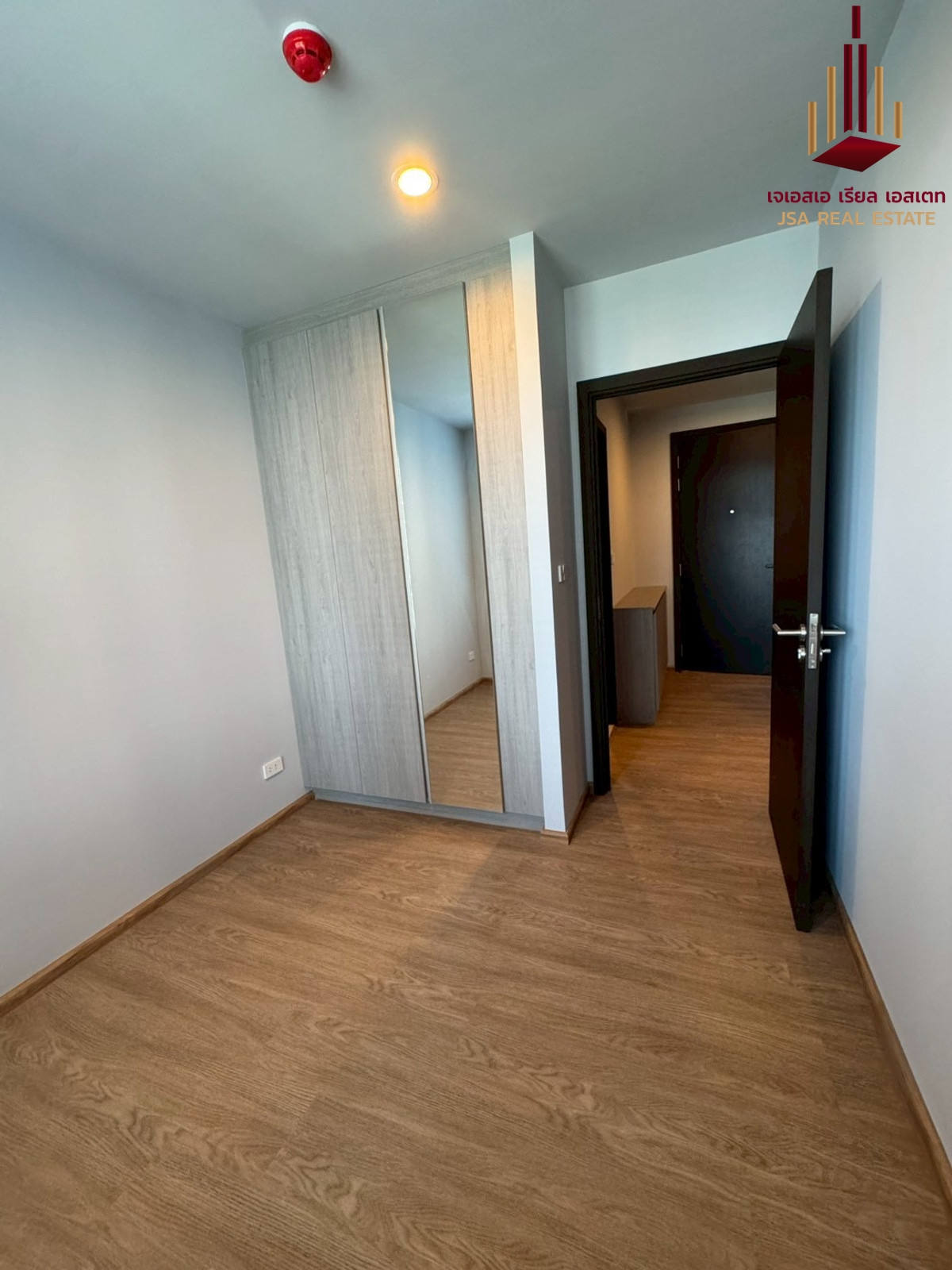 ขายคอนโดอารีย์ อนุสาวรีย์ : ✨ For Sale: Noble Nue Evo Ari Condo ✨  💰 Only 7,450,000 THB