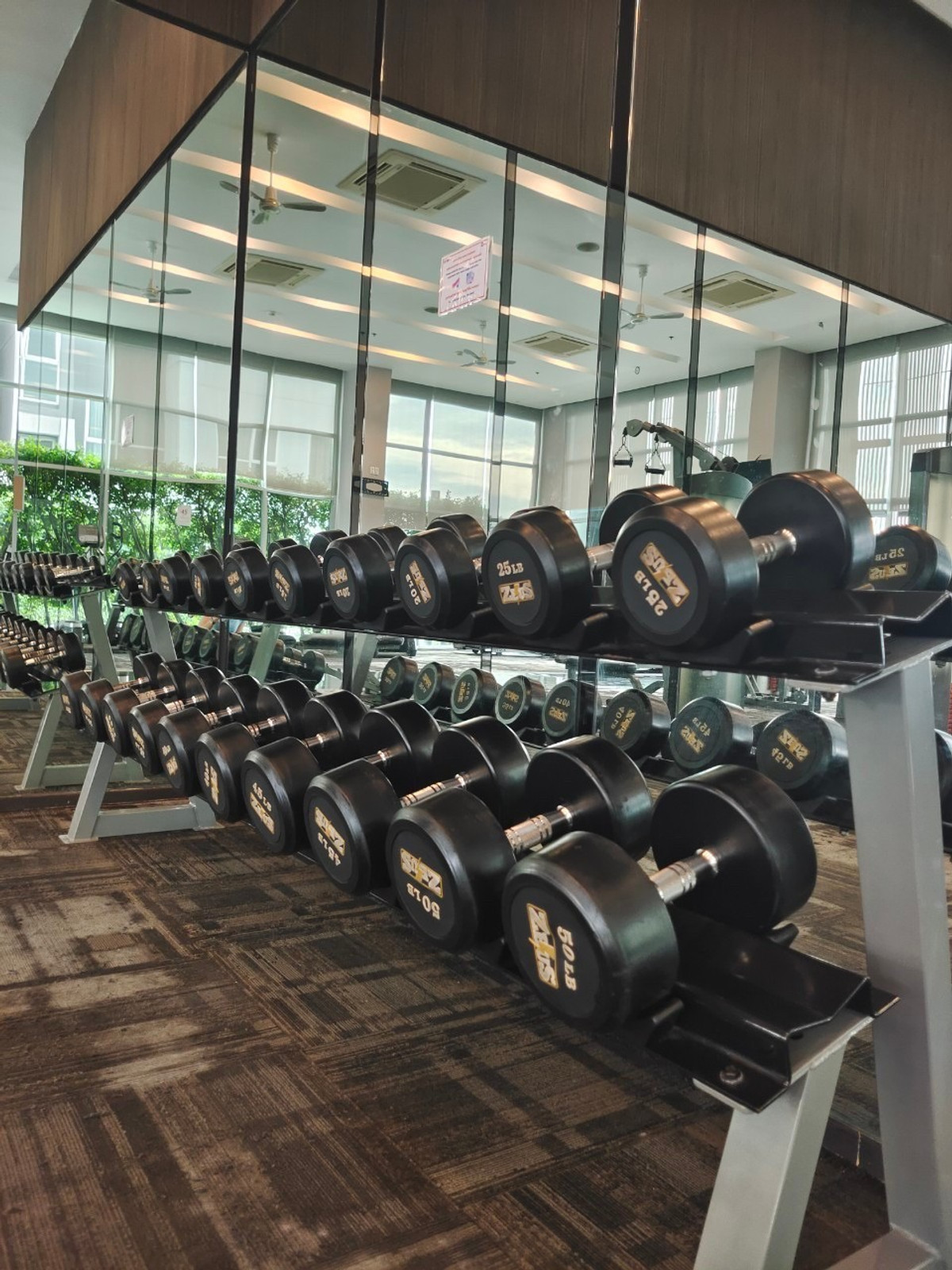 ขายคอนโดท่าพระ ตลาดพลู วุฒากาศ : ขายพร้อมผู้เช่า เหมาะสำหรับนักลงทุนที่ใช้เงินไม่ถึง 3 ล้าน แต่สร้างผลตอบแทนได้มากกว่า 5.5% ต่อปี สัญญาผู้เช่ายาวถึง มีนา ปี 2570