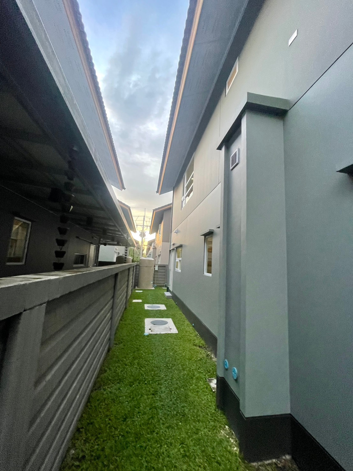 ขายบ้านอยุธยา : ขออนุญาต แอดมินครับ ขายบ้านหมู่บ้าน อณาสิริ อยุธยา 2 เกาะเรียน  บ้านเดี่ยว 4 ห้องนอน 4 ห้องน้ำ 