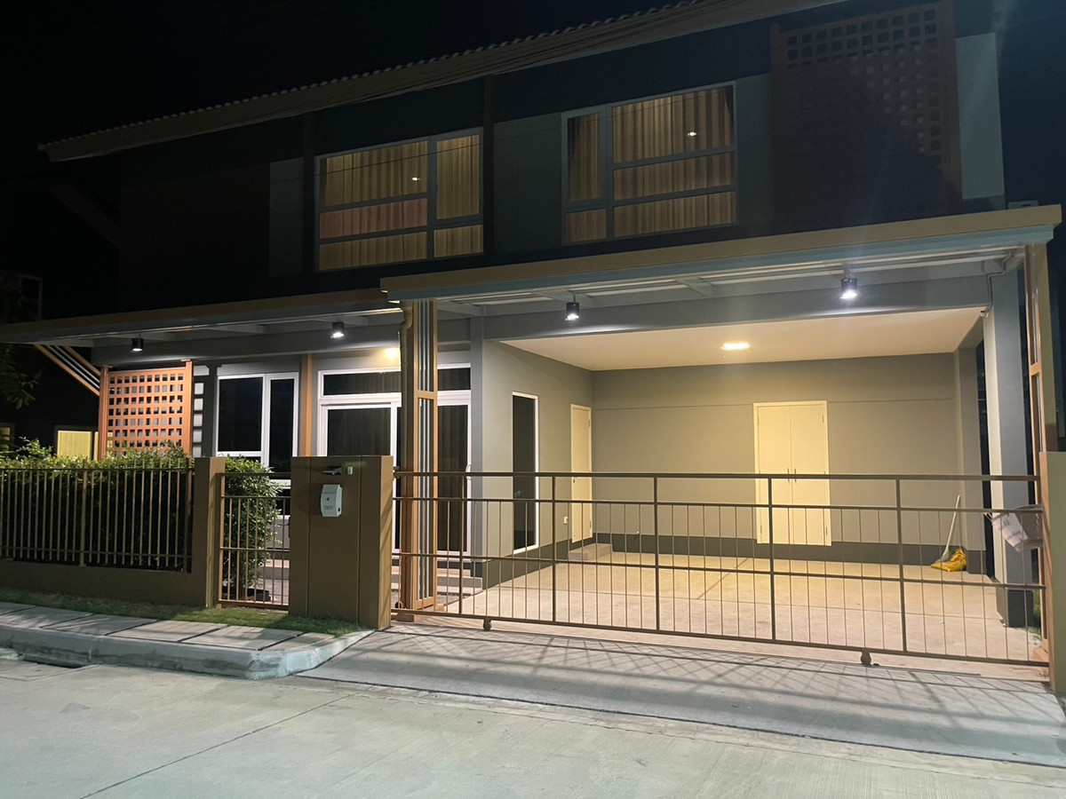 ขายบ้านอยุธยา : ขออนุญาต แอดมินครับ ขายบ้านหมู่บ้าน อณาสิริ อยุธยา 2 เกาะเรียน  บ้านเดี่ยว 4 ห้องนอน 4 ห้องน้ำ 