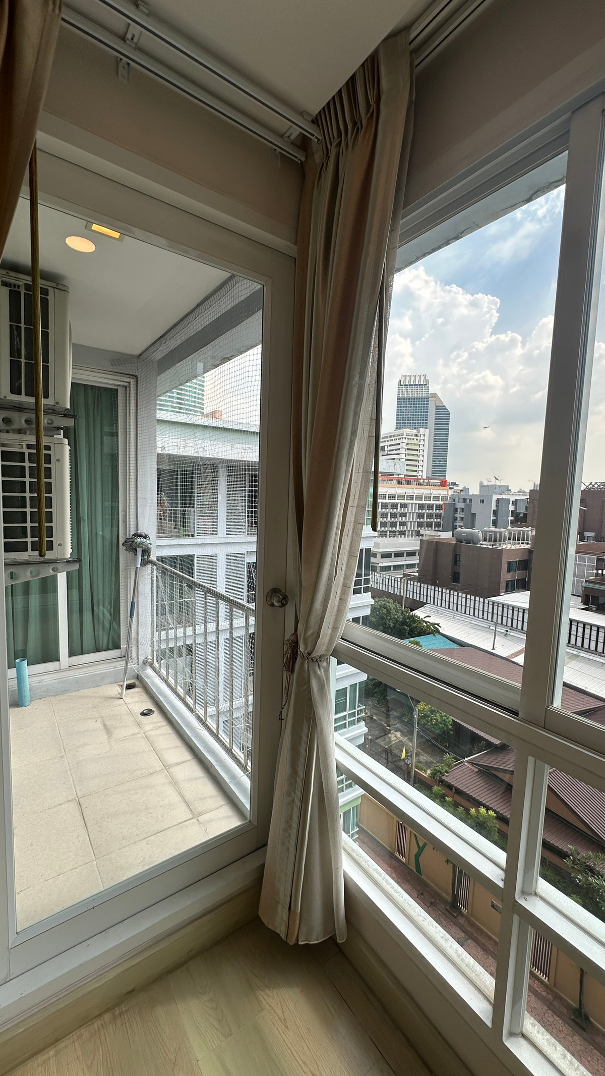 For SaleCondoRatchadapisek, Huaikwang, Suttisan : Emerald Residence Ratchada / 1 Bedroom (FOR SALE), Emerald Residence Ratchada / 1 Bedroom (For Sale) TARN308