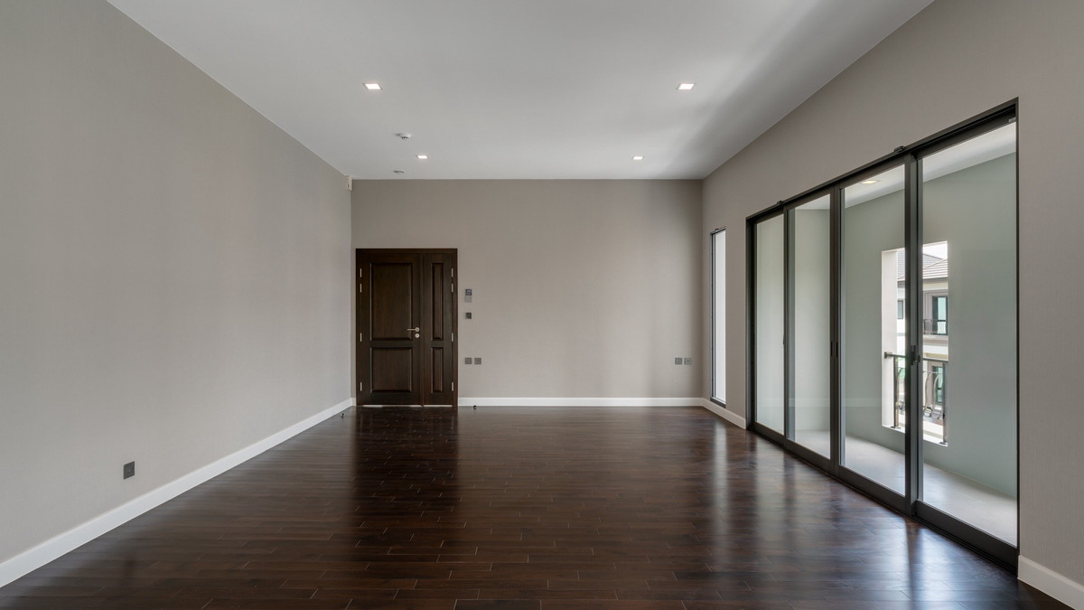 ขายบ้านบางนา แบริ่ง ลาซาล : แกรนด์ บางกอก บูเลอวาร์ด สุขุมวิท - ศรีนครินทร์ 