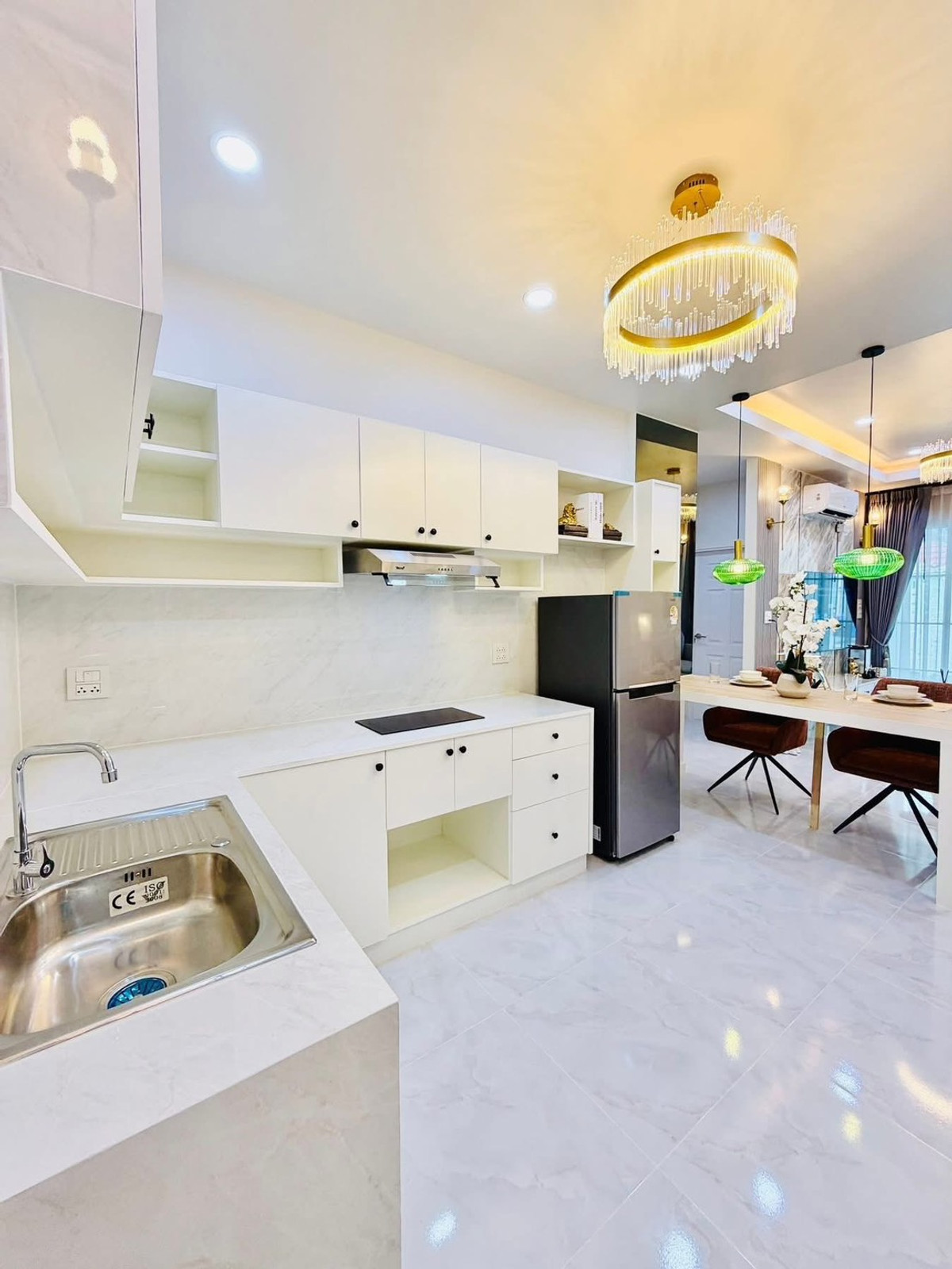 For SaleTownhomePattaya, Bangsaen, Chonburi : Townhouse Park Rungrueang / 2 Bedrooms (FOR SALE) AM104