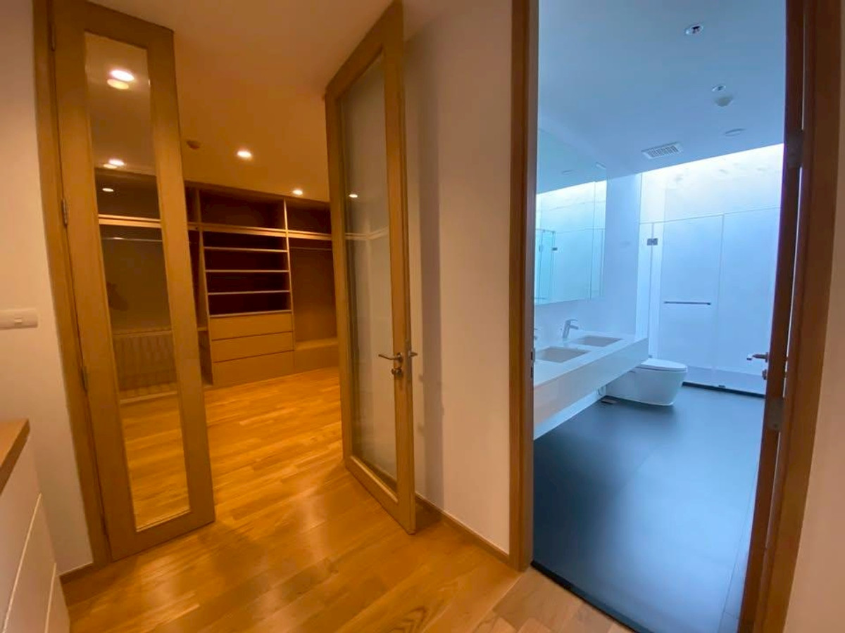 For RentSukhumvit, Asoke, Thonglor : Apartment for Rent at Vana Residences Sukhumvit 26 Please call: 062-496-6454