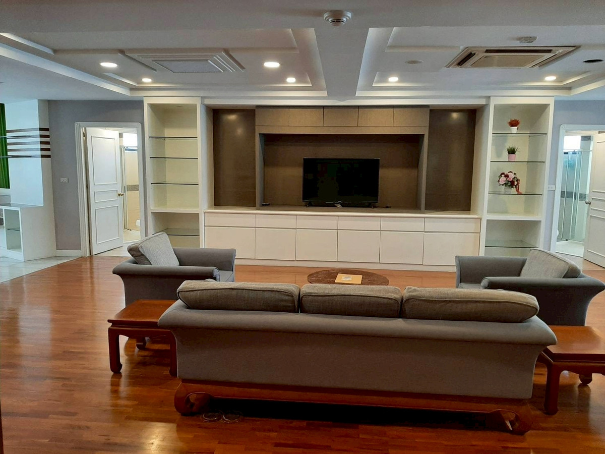 ให้เช่าคอนโดสุขุมวิท อโศก ทองหล่อ : Spacious Condo for Rent Phrom Phong | City Lifestyle Best Value | Near BTS Phrom Phong | 80,000 THB/Month | คอนโดกว้างให้เช่า พร้อมพงษ์ ไลฟ์สไตล์เมือง คุ้มค่า ใกล้ BTS พร้อมพงษ์ 80,000 บาท/เดือน – LTH14884