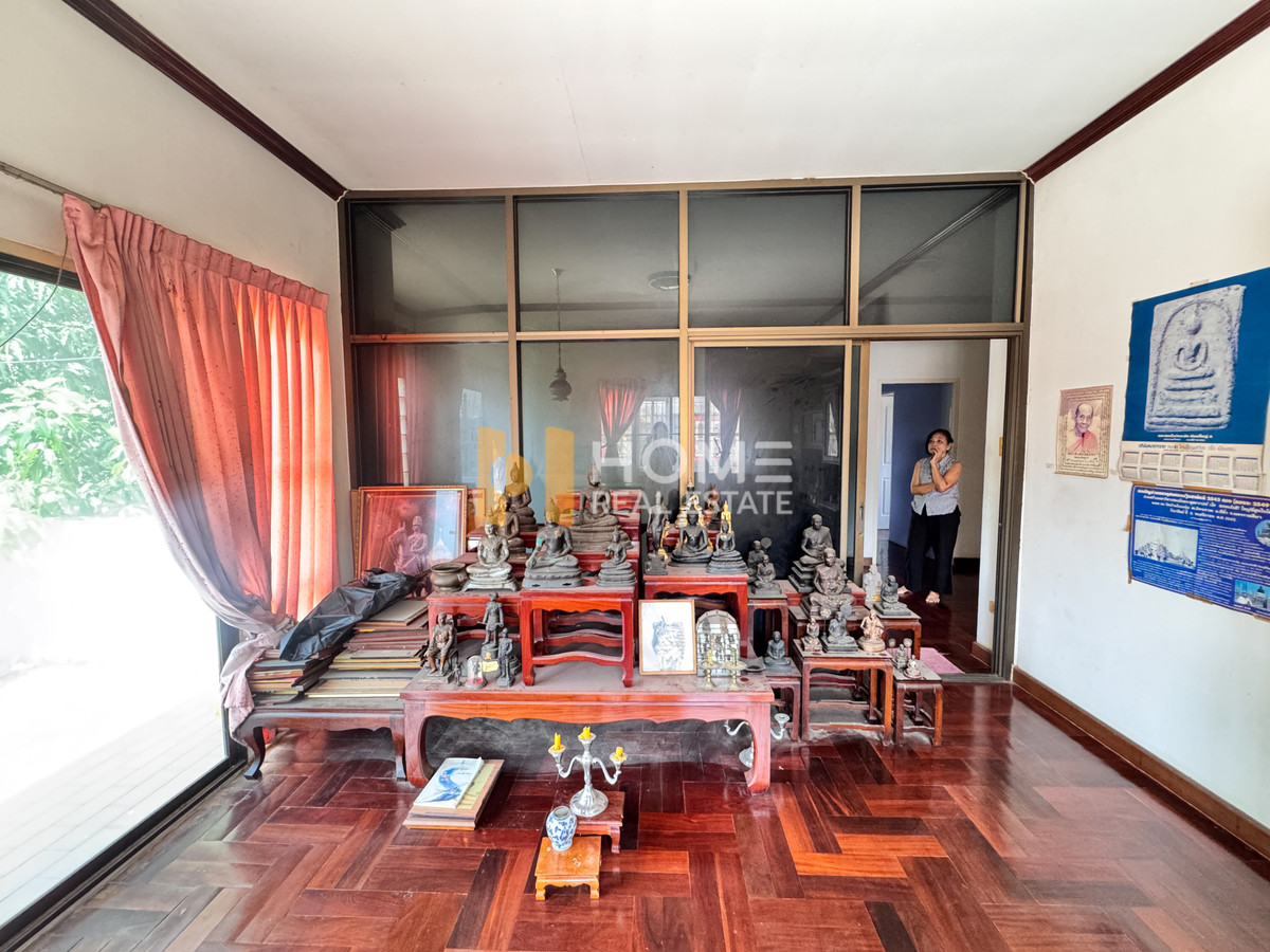 For SaleHousePattaya, Bangsaen, Chonburi : Detached House Amporn Place Sriracha / 5 Bedrooms (For Sale), Detached House Amporn Place Sriracha / 5 Bedrooms (FOR SALE) YEAN155