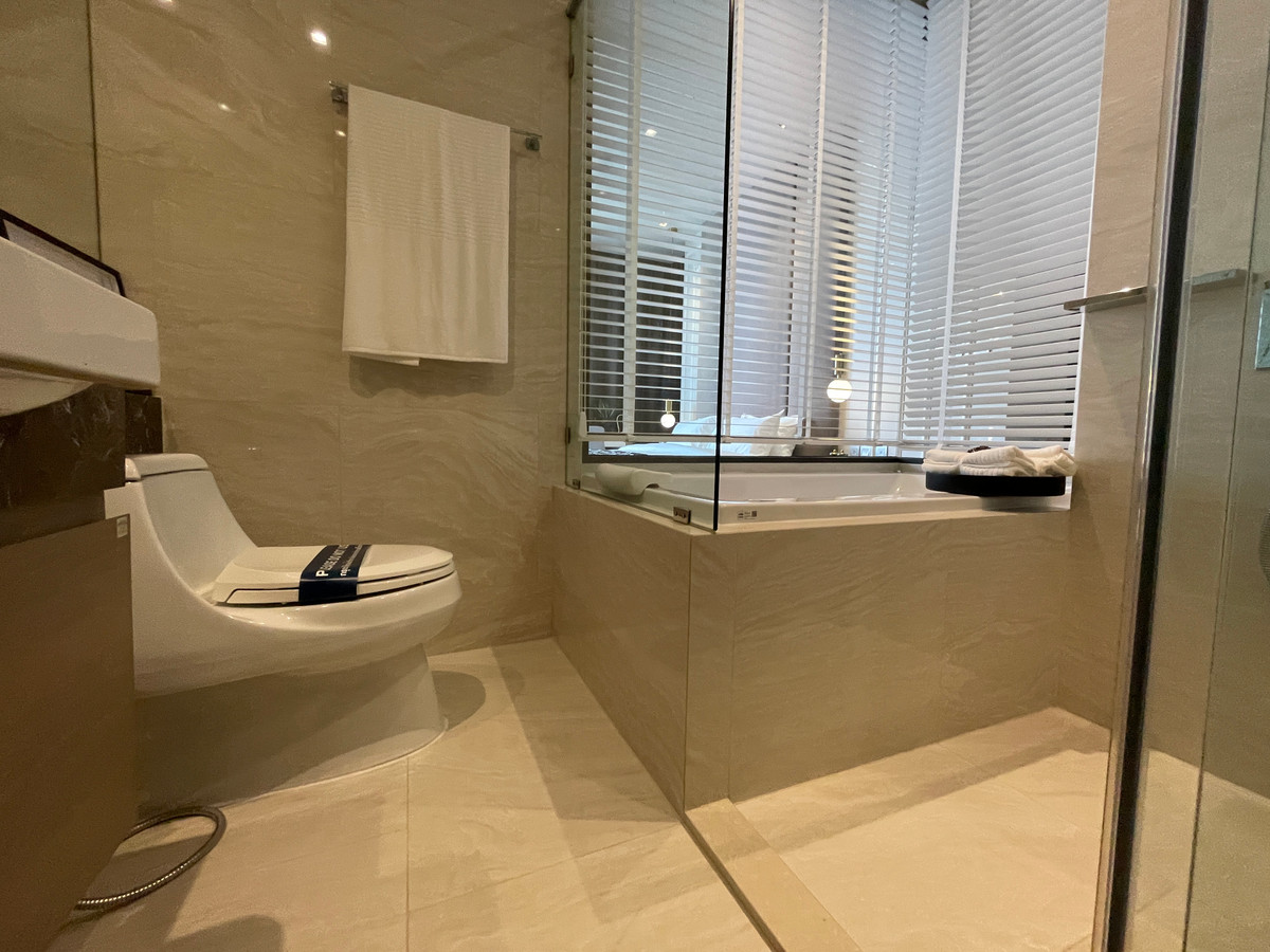 For SaleCondoSilom, Saladaeng, Bangrak : For sale✨ ASHTON SILOM: The Ultimate Legacy on Silom Road – 1BR XL (50.33 sq.m.) Condo that is more than just a residence, but is the 