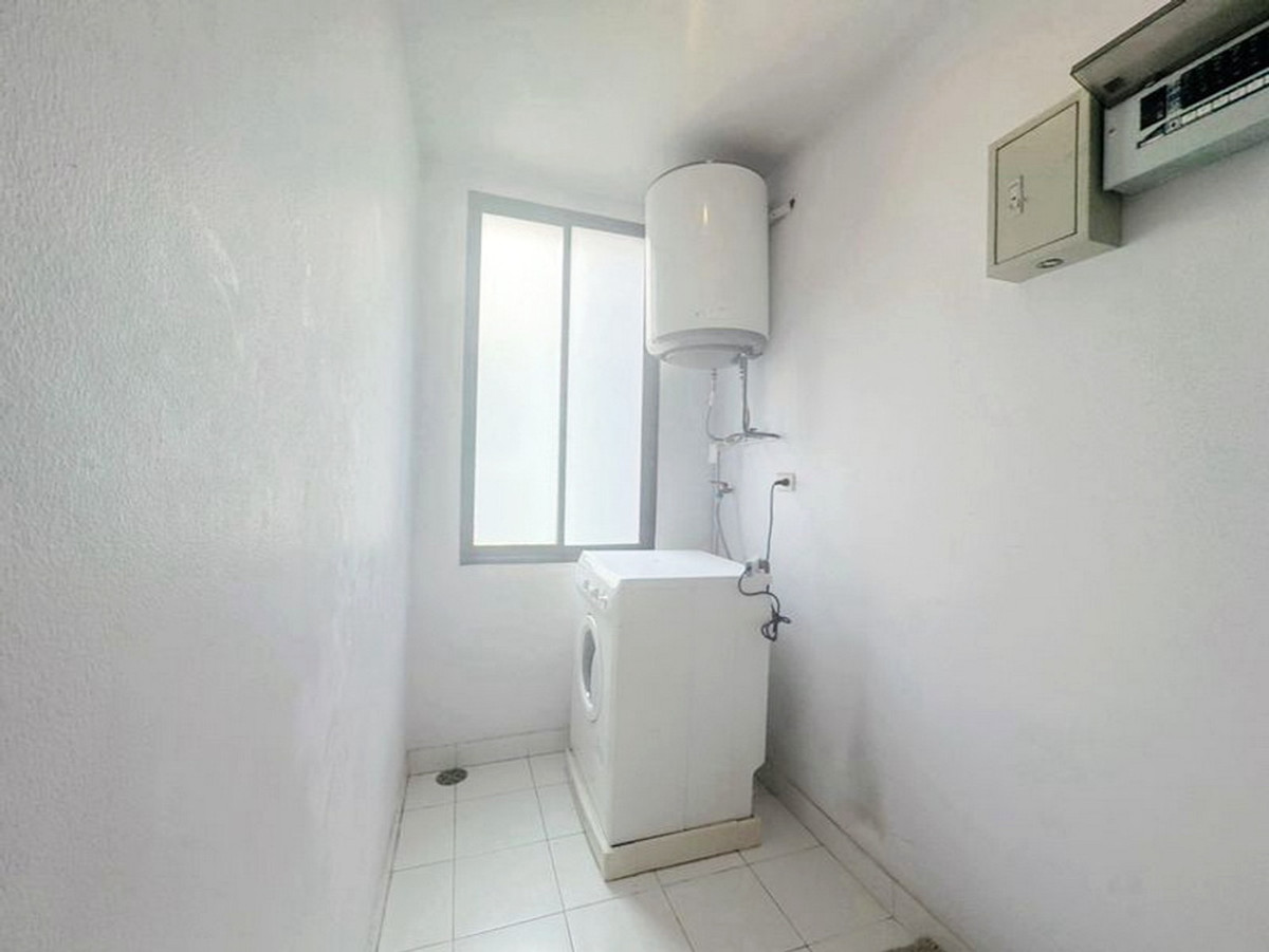 ให้เช่าคอนโดรัชดา ห้วยขวาง : ให้เช่า อมันตา รัชดา ซอยรัชดาภิเษก 5 ขนาด 118 ตรม 2นอน 2น้ำ ใกล้ MRT ศูนย์วัฒนธรรมฯ