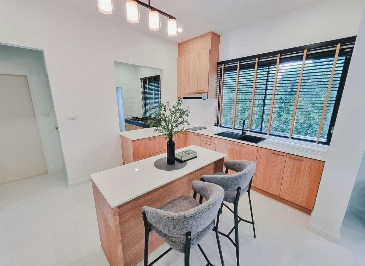 For RentHouseLadkrabang, Suwannaphum Airport : Luxury house for rent Perfect Masterpiece Sukhumvit 77 corner unit large land pet friendly near Suvarnabhumi Airport