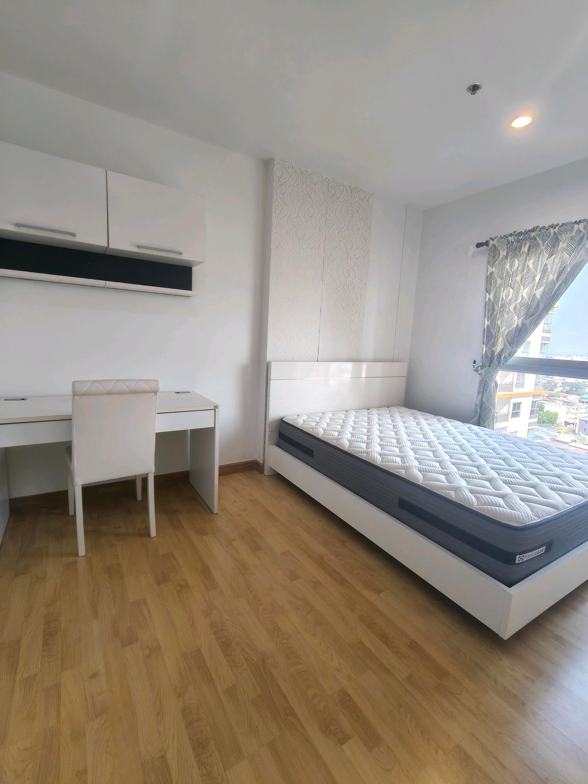 ให้เช่าคอนโดท่าพระ ตลาดพลู วุฒากาศ : ให้เช่าคอนโด 1 ห้องนอน เดอะพาร์คแลนด์ตากสิน-ท่าพระ ห้องพร้อมอยู่