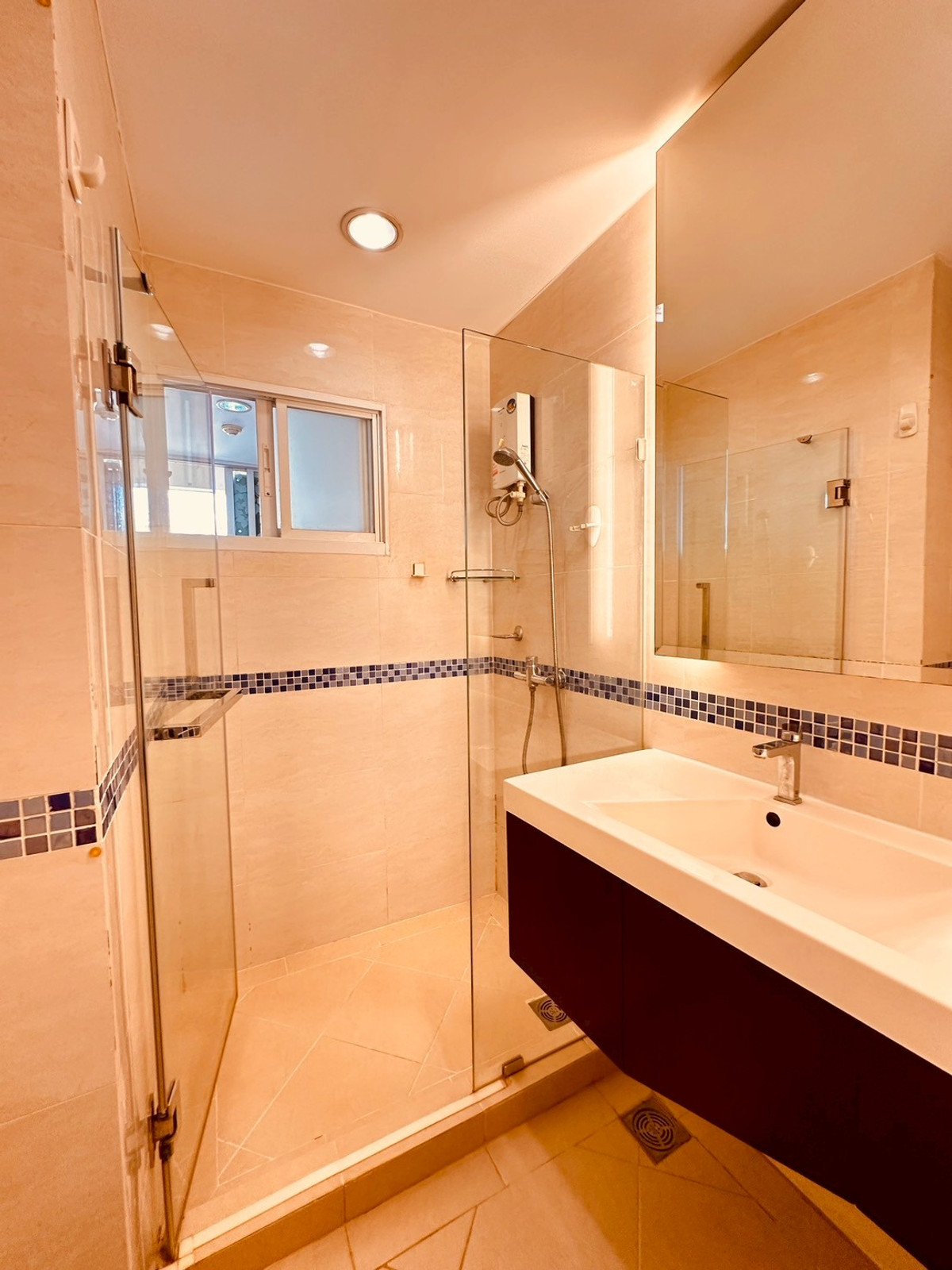 ให้เช่าคอนโดอ่อนนุช อุดมสุข : ปล่อยเช่าคอนโด Life@sukhumvit 65 (ไลฟ์แอทสุขุมวิท) ห้องสวยมาก เจ้าของปล่อยเอง