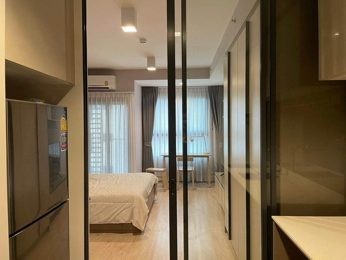 For RentCondoWongwianyai, Charoennakor : Urgent for rent! Ideo Sathorn-Wongwianyai, 12th+ floor, beautiful room, fully furnished, good price