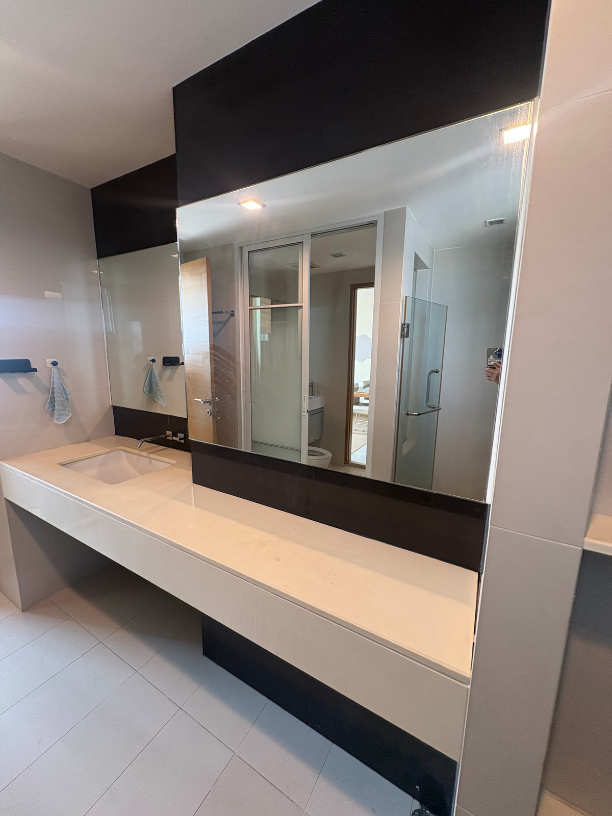 ให้เช่าคอนโดรัชดา ห้วยขวาง : 🔥ห้องสวย🔥Rhythm ratchada huaikwang 💫45 Sqm 1B1B💫22,000 บาท มีหลายห้องสนใจติดต่อนัดชม พัตเตอร์ 0928895628 line:plustor_ss