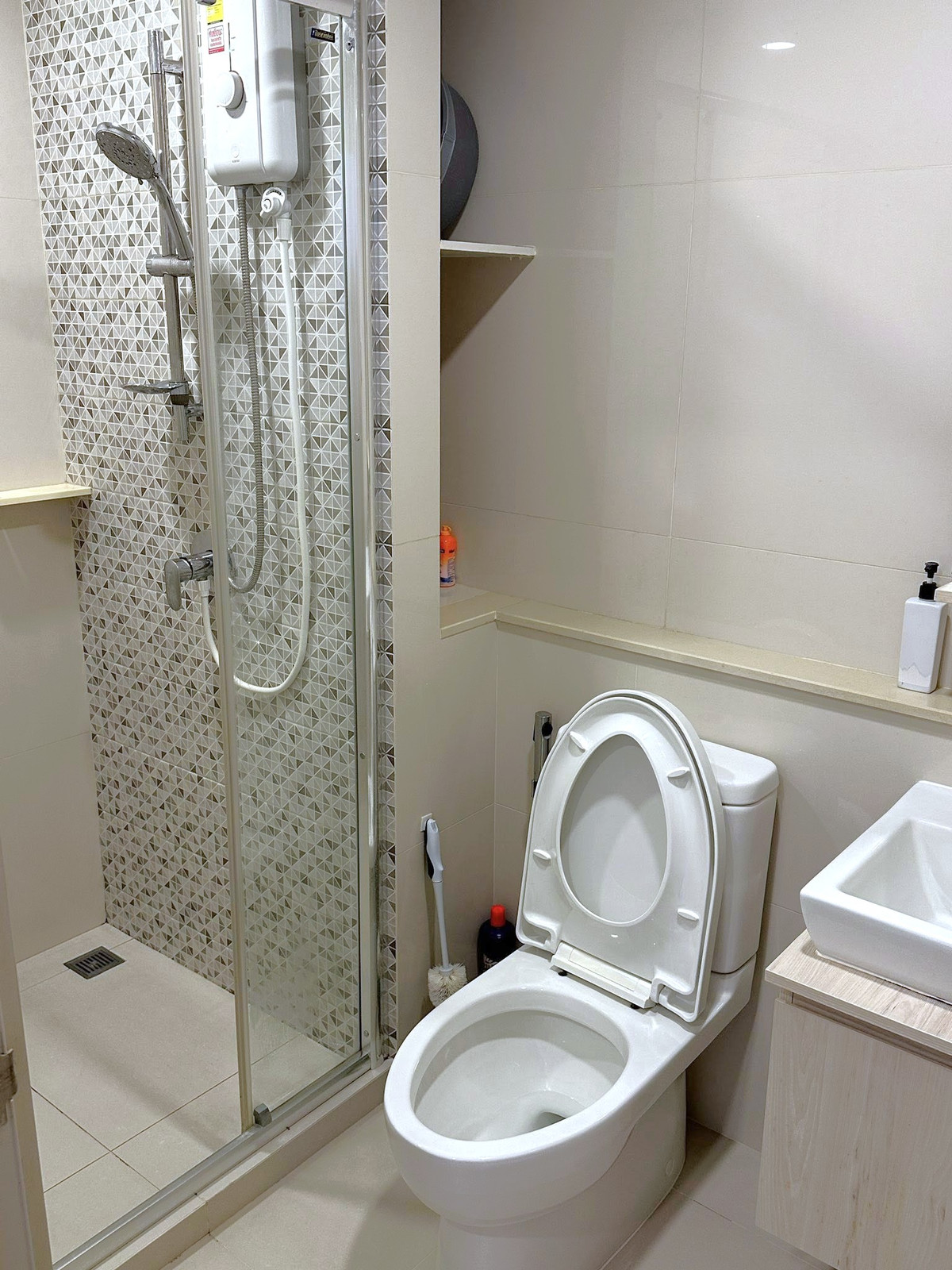 ให้เช่าคอนโดอ่อนนุช อุดมสุข : 💥CP-10565💥ว่าง ให้ เช่า เดอะ ทรี สุขุมวิท 64 👉แอดไลน์ @wincondo 