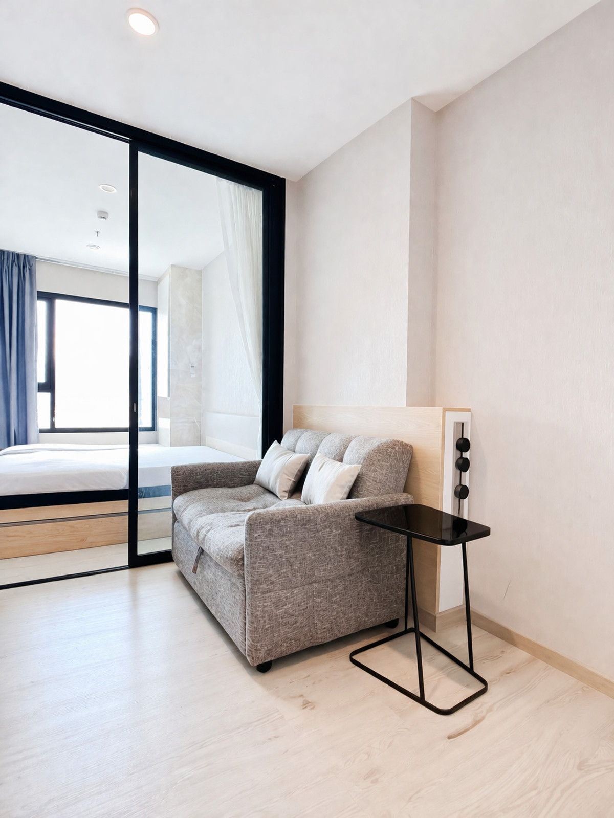 คอนโดพระราม 9 เพชรบุรีตัดใหม่ RCA : 🔥 Life Asoke ห้อง 1 Bed Plus — อยู่เองก็ดี ทำงานก็ได้ นัดชมได้เลยวันนี้ โทร.063-6165390