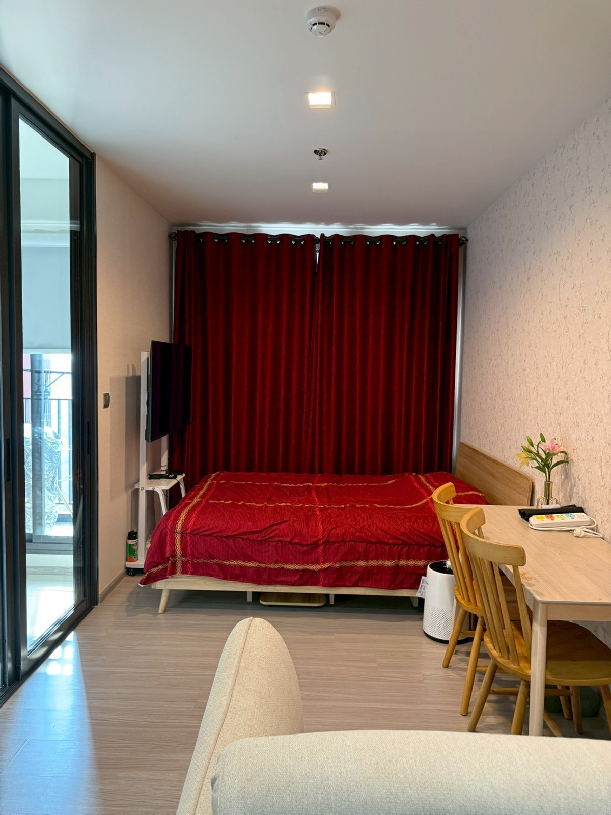 ให้เช่าคอนโดพระราม 9 เพชรบุรีตัดใหม่ RCA : Life Asoke Hype | ห้องสวย วิวเมือง ราคาดีมาก🔥 คอนโดใหม่ ทำเลอโศก-พระราม 9💰 ราคาดีมาก