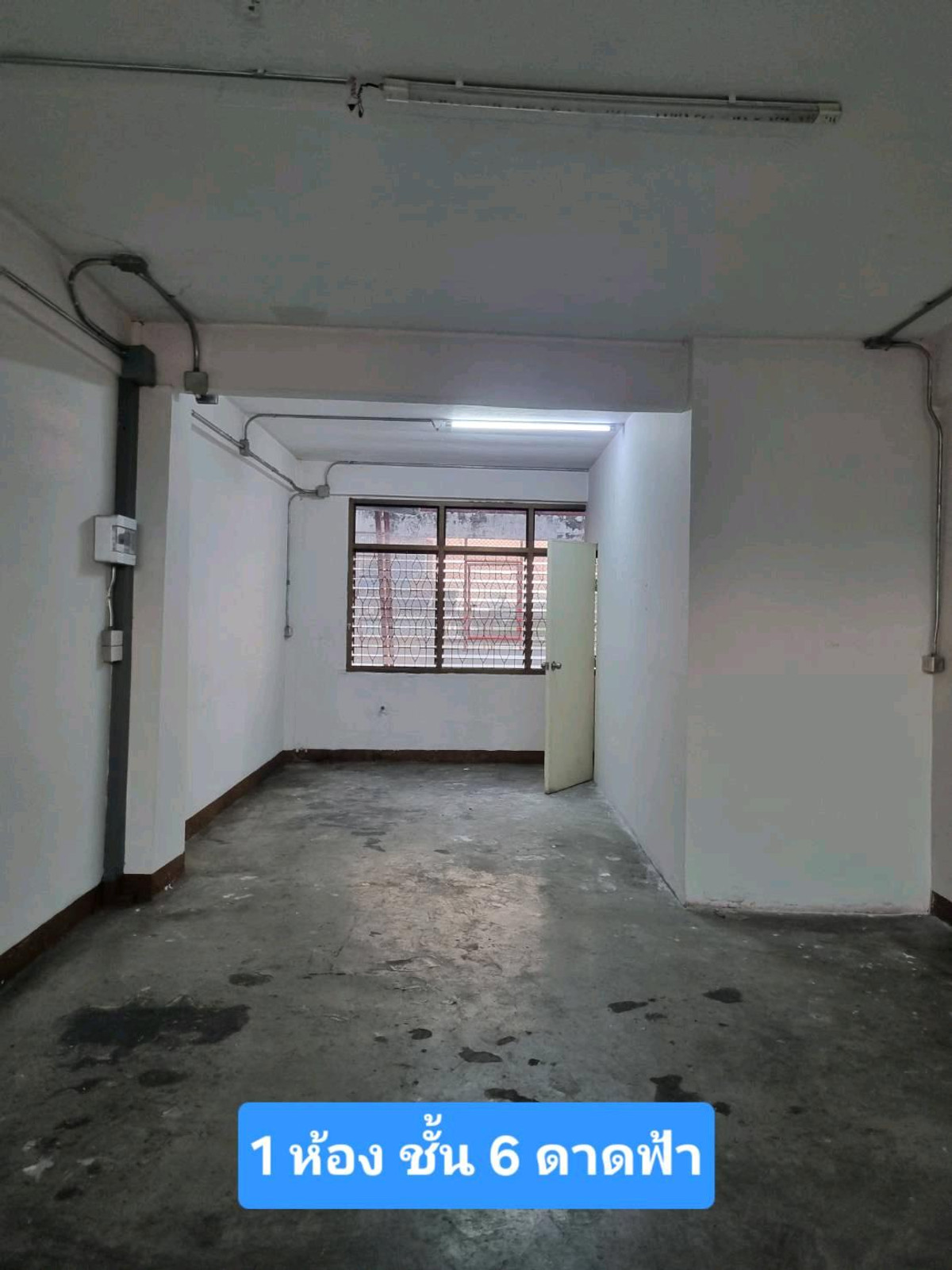 For RentShop HouseOnnut, Udomsuk : Commercial building for rent on the main road, near BTS Bang Chak.