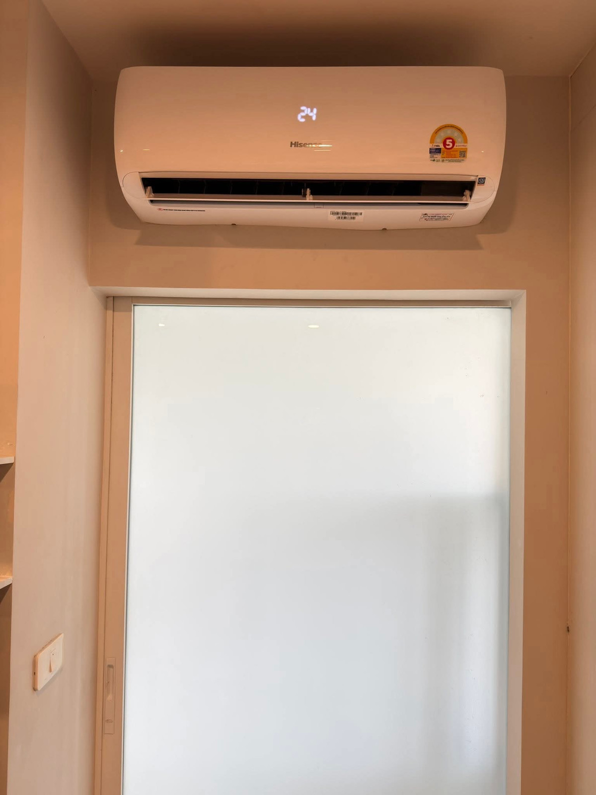 ให้เช่าคอนโดเกษตร นวมินทร์ ลาดปลาเค้า : ให้เช่าคอนโด U Kaset-Nawamin (ห้องมุม) เฟอร์ครบ พร้อมอยู่