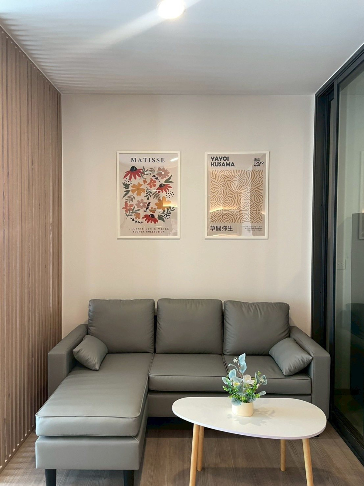 For RentCondoKhlongtoei, Kluaynamthai : Prime Unblocked View! Studio unit for Rent @Aspire Sukhumvit-Rama 4. Brand New & Fully Furnished.