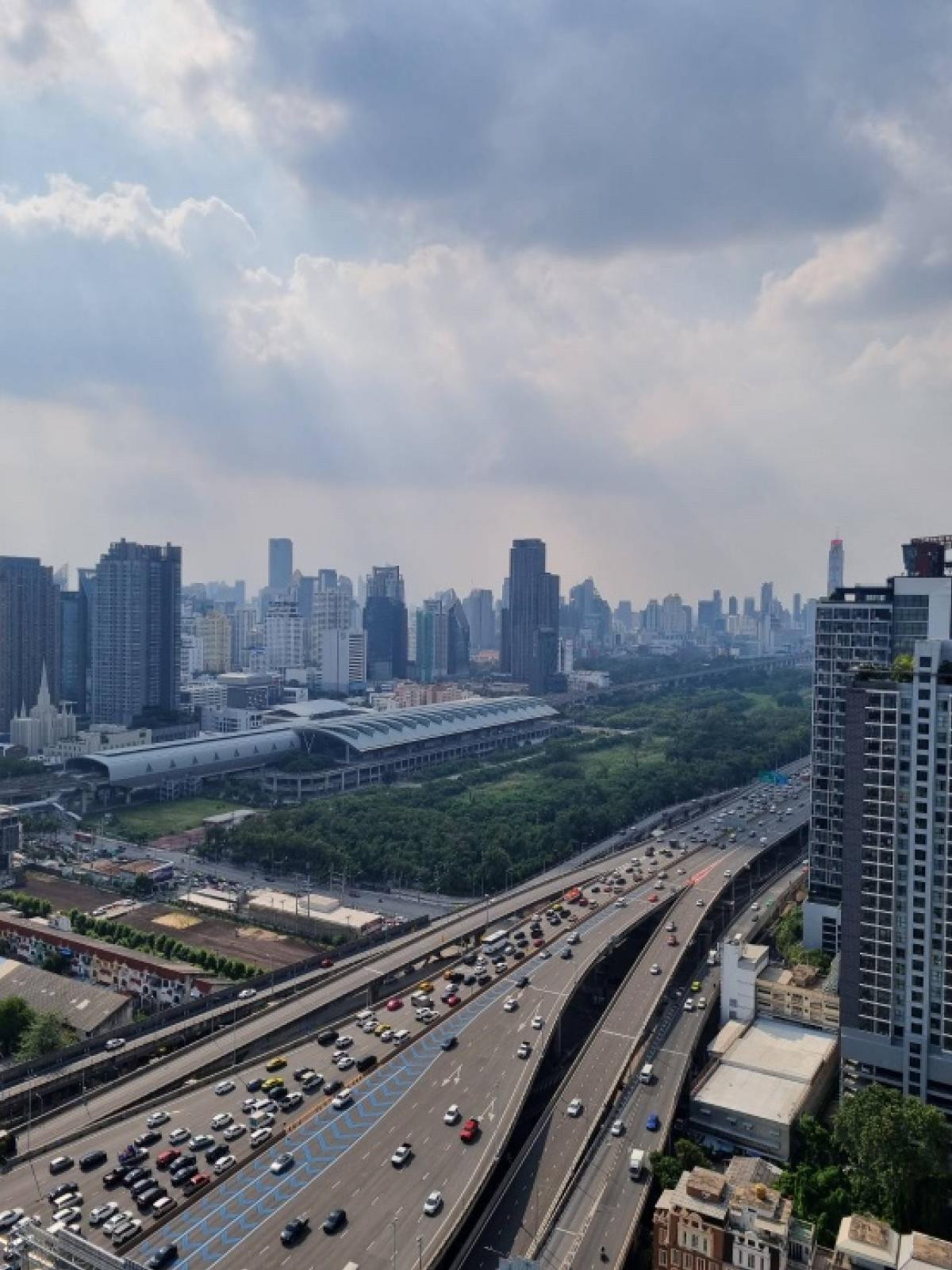 For SaleCondoRama9, Petchburi, RCA : 🏙️✨ For sale/rent Ideo Rama 9 – Asoke | City view, high floor, CBD location (HBH-HL-105)