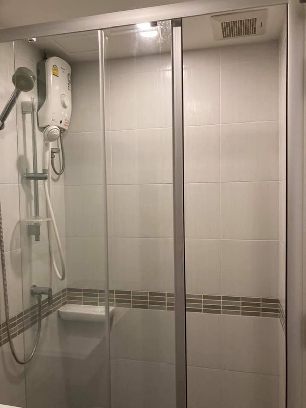 ขายคอนโดบางนา แบริ่ง ลาซาล : (รหัส SM1866) ขายคอนโด โครงการ Lumpini Place Bangna KM.3 : ลุมพินี เพลส บางนา กม.3 // คอนโดทำเลบางนา ติด Central เดินได้ ใกล้ MRT>BTS 