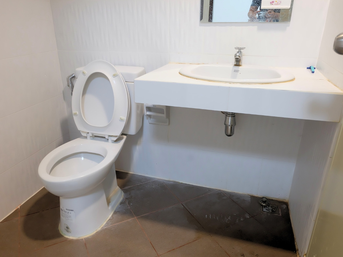 For SaleTownhomePathum Thani,Rangsit, Thammasat : 95486 - Townhome for sale, Laem Chabang-Rong Pho. #House for sale in Laem Chabang #Rongpo house for sale