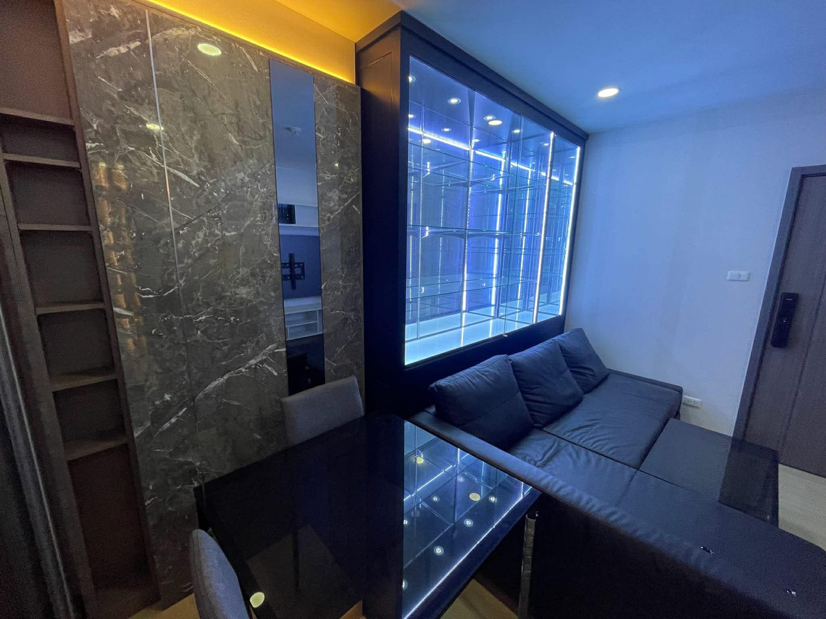 For RentCondoBang kae, Phetkasem : ⭐️ Supalai Veranda Phasi Charoen Station ⭐️ Beautiful room size 42.5 sq m., built-in furniture. There are electrical appliances.