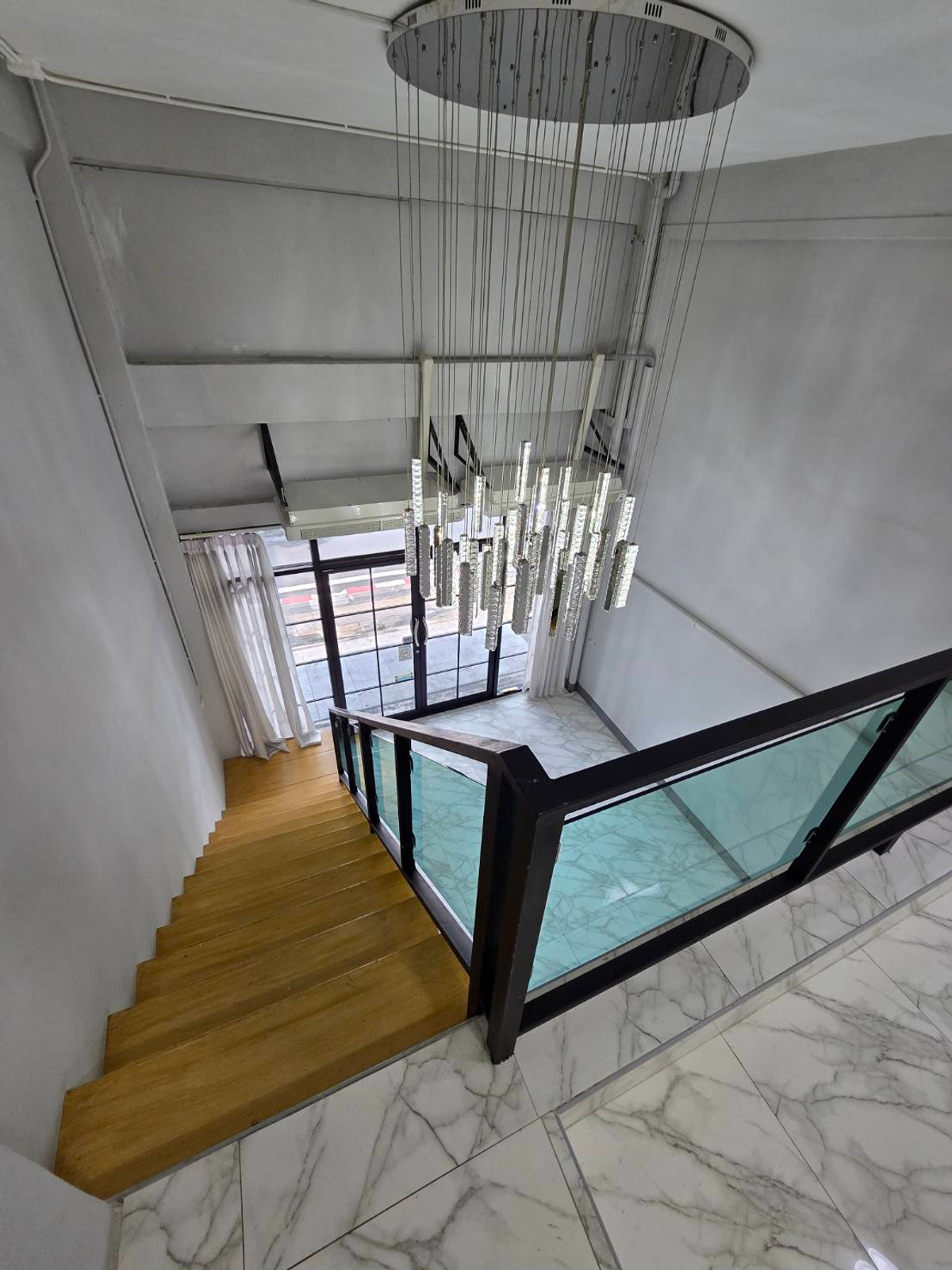 ให้เช่าอาคารพาณิชย์ปิ่นเกล้า จรัญสนิทวงศ์ : ให้เช่าอาคารพาณิชย์ ใกล้ BTS ท่าพระ เพียง 1 นาที