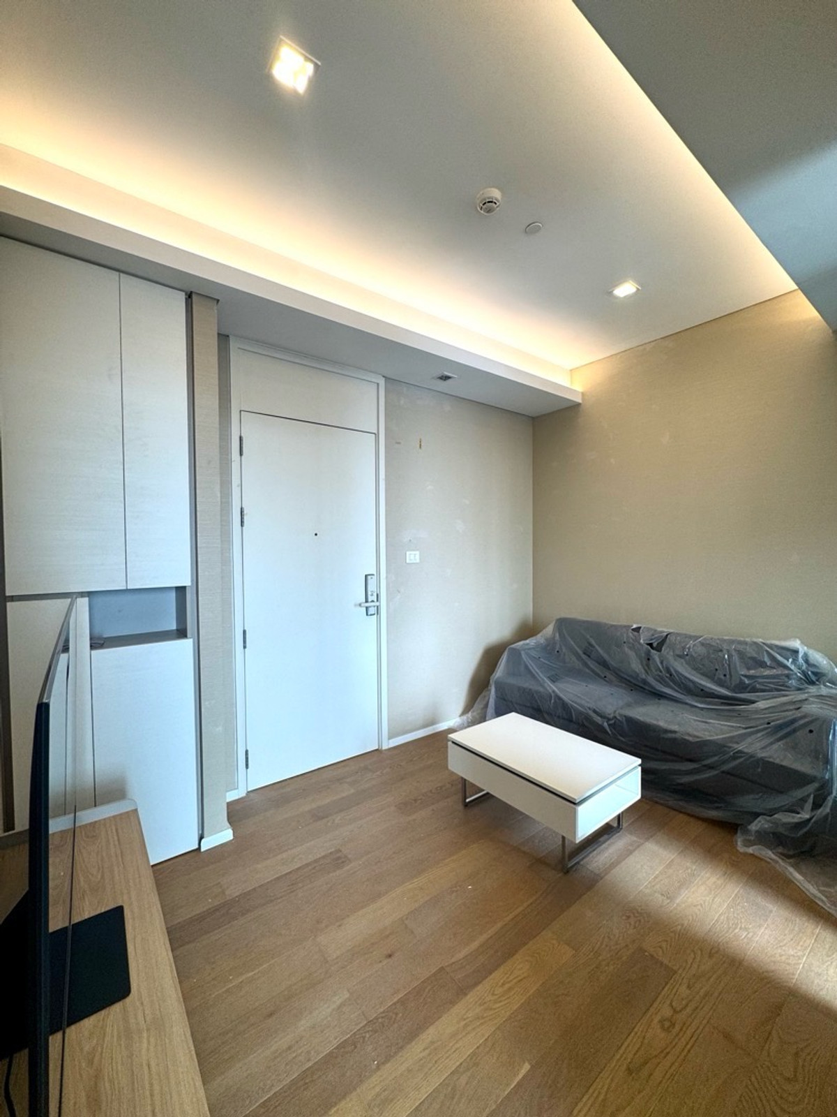 ขายคอนโดลาดพร้าว เซ็นทรัลลาดพร้าว : คอนโดใกล้รถไฟฟ้า BTS & MRT ราคาไม่ถึง 3 ล้าน