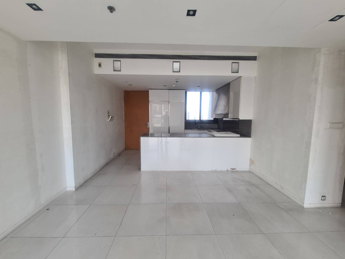 For SaleCondoSathorn, Narathiwat : Two bedroom luxury condo for sale Central location Best price in the market