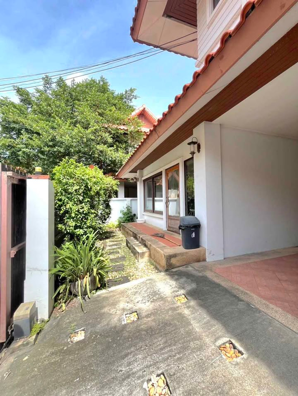 For RentHouseNonthaburi, Bang Yai, Bangbuathong : Single house Ratchapruek - Kanjana Bang Yai