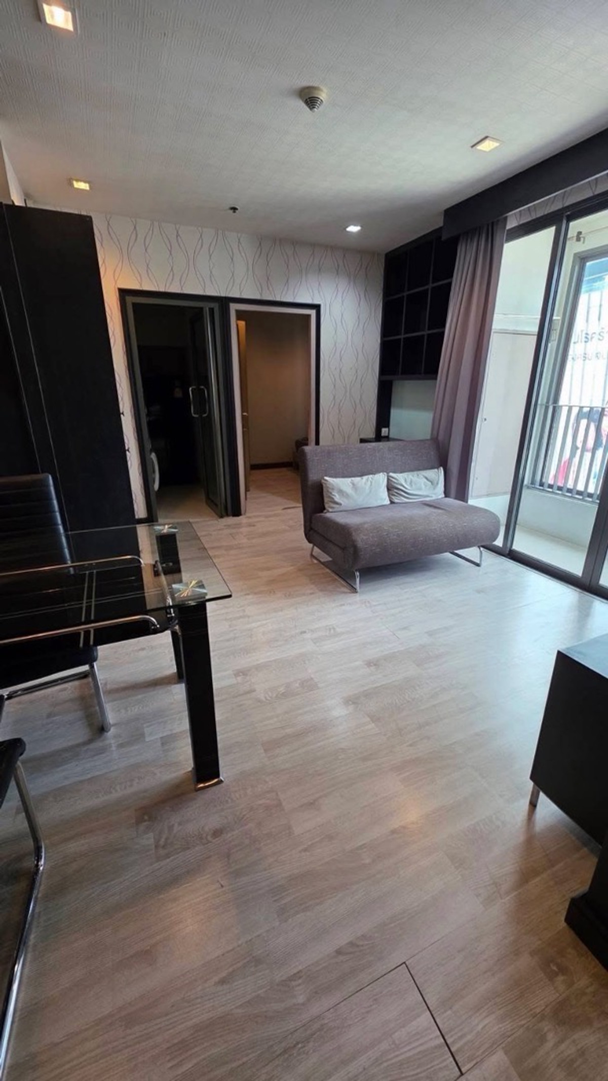 For RentCondoRama9, Petchburi, RCA : Ideo Mobi Rama9 / welcome co agent