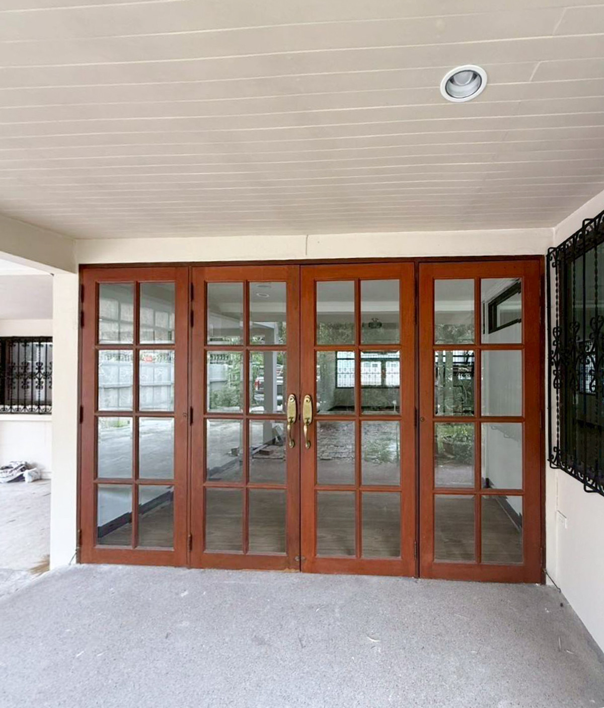 ขายบ้านรามคำแหง หัวหมาก : บ้านเดี่ยวขายพร้อมผู้เช่า ใกล้รถไฟฟ้า YL แยกลำสาลี ทะลุได้ทั้ง กรุงเทพกรีฑา - รามคำแหง - ลาดพร้าว 