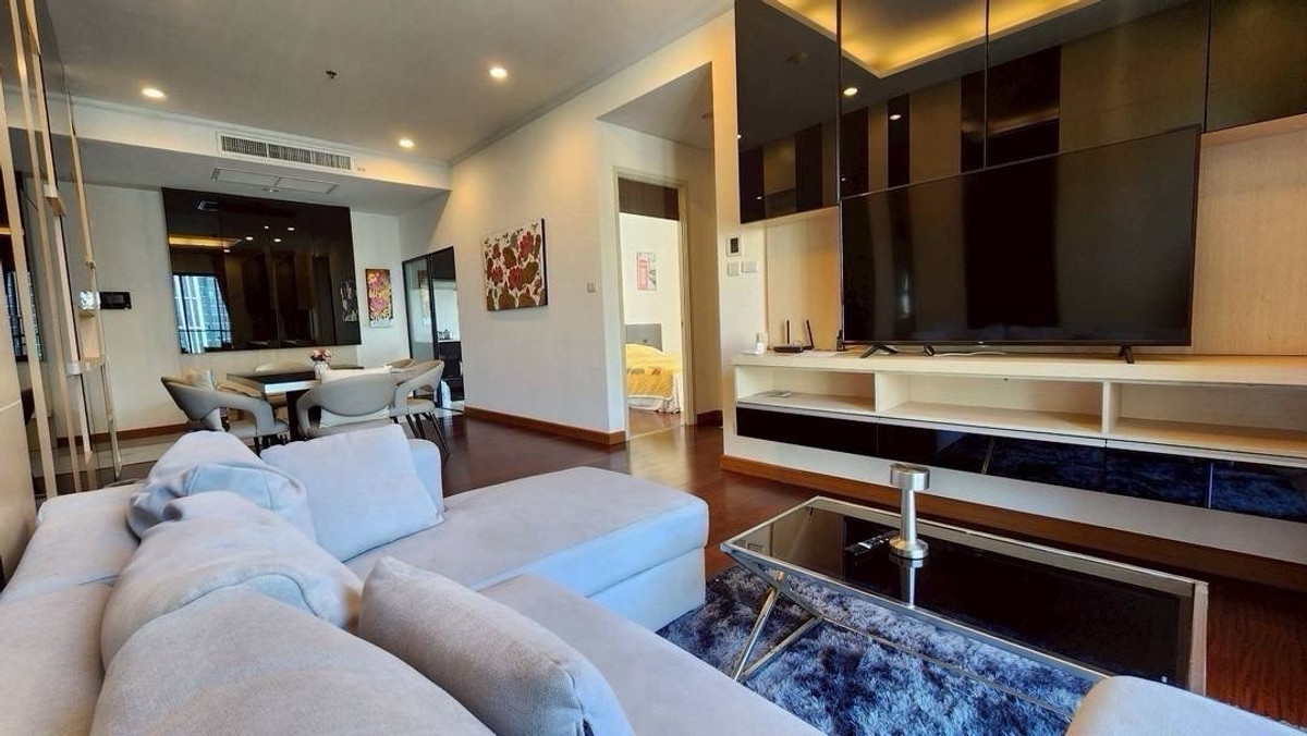 For RentCondoSathorn, Narathiwat : Supalai Elite Sathorn Suanplu 2bed 45,000 call/line 0886166564