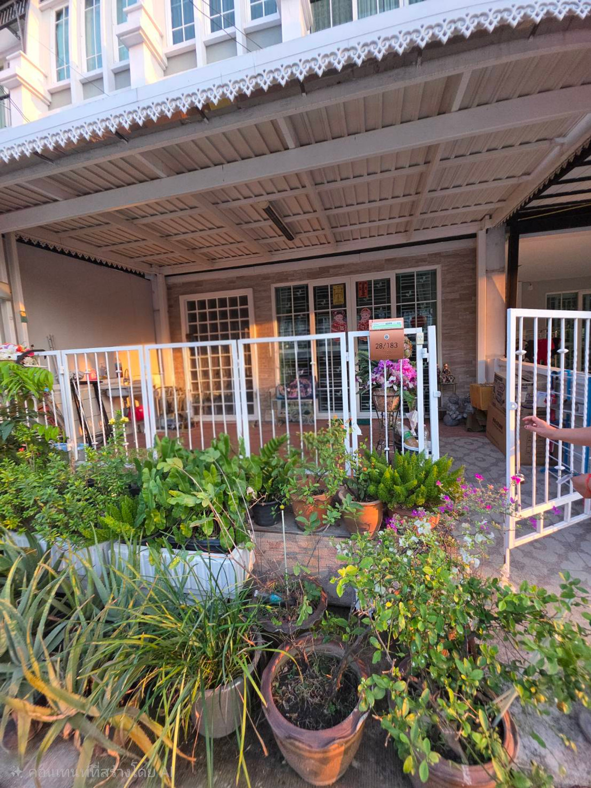 ให้เช่าทาวน์โฮมเกษตร นวมินทร์ ลาดปลาเค้า : 🎯โกลเด้นทาวน์ลาดพร้าวเกษตรนวมินทร์  ว่างแล้วค่ะ  ตกแต่งพร้อมอยู่  เฟอร์ครบ  นัดดูก่อนได้จ้าา