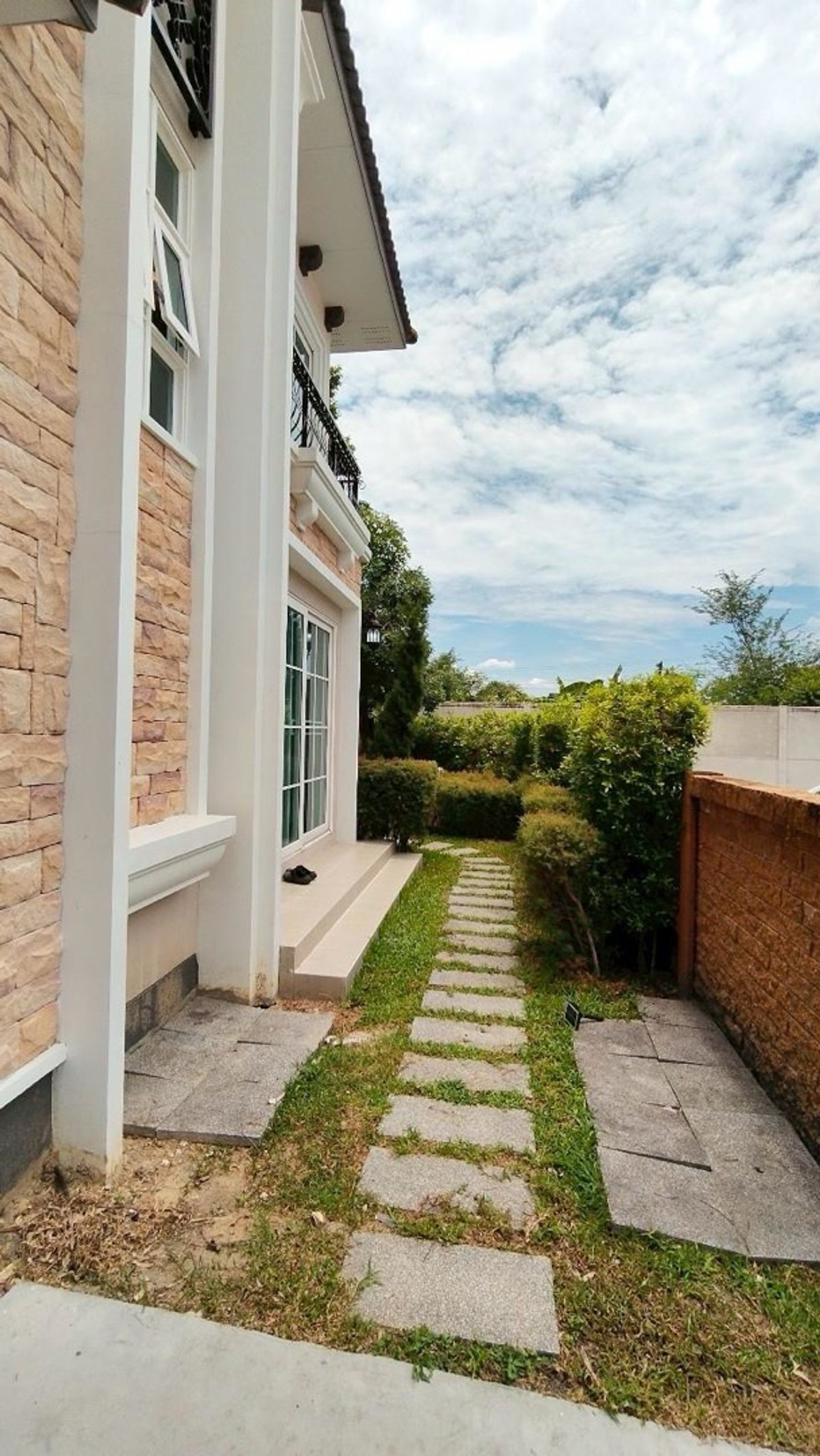 HouseBang kae, Phetkasem : 🏡✨ FOR SALE / RENT – Neo Home Bangkae (Largest Corner Unit in the Project) ✨🏡